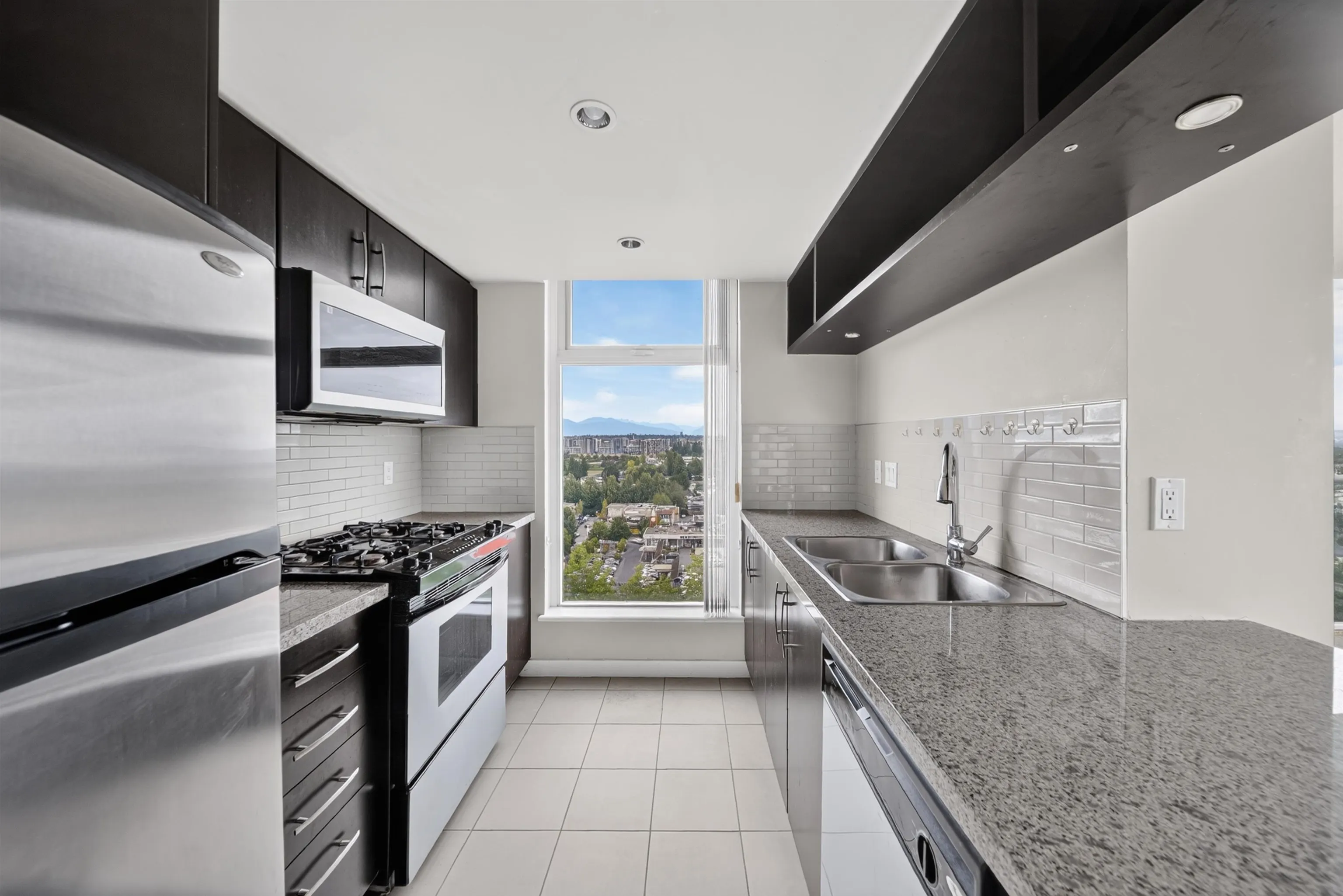 5068 Kwantlen Street #1803