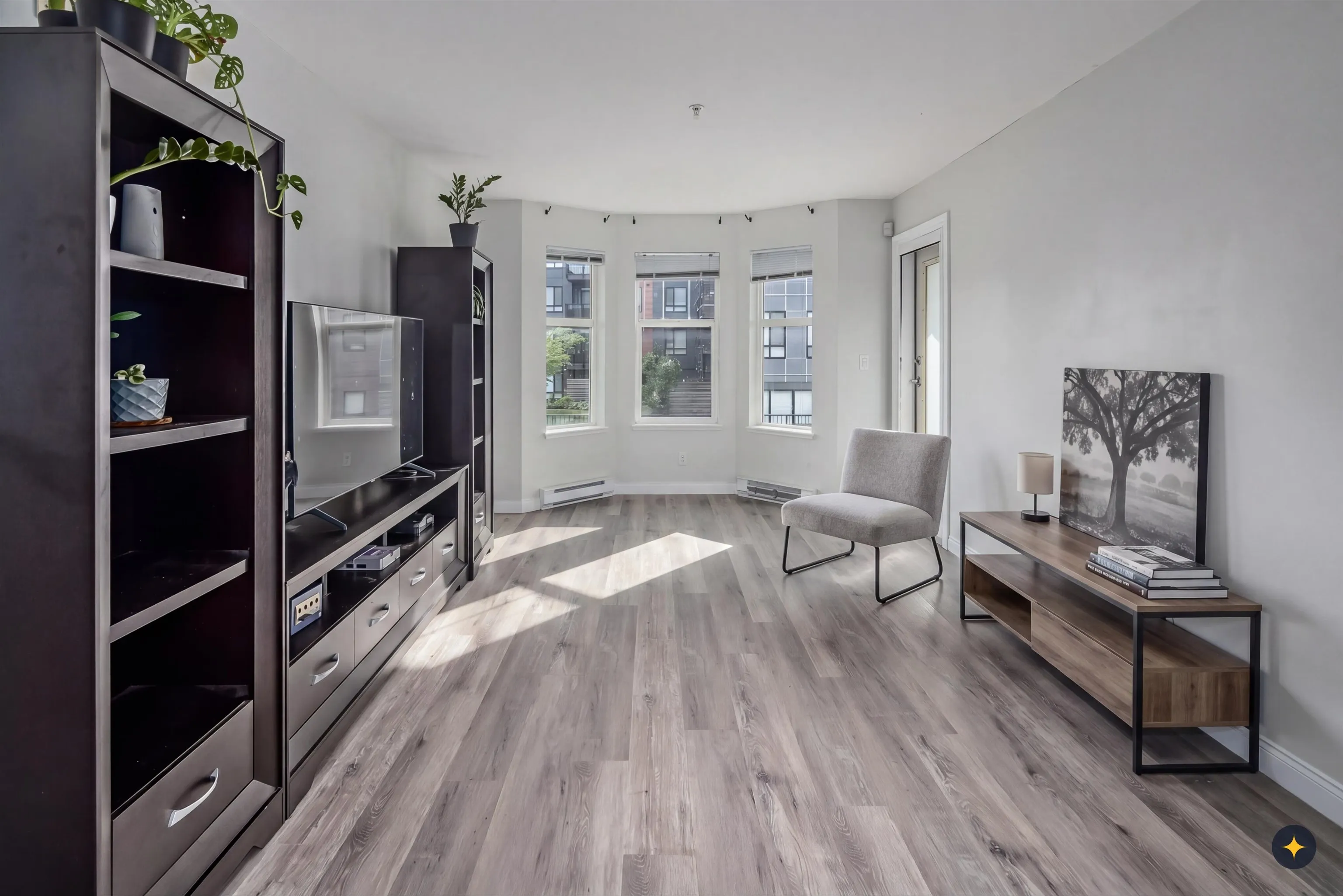 5438 198 Street #213
