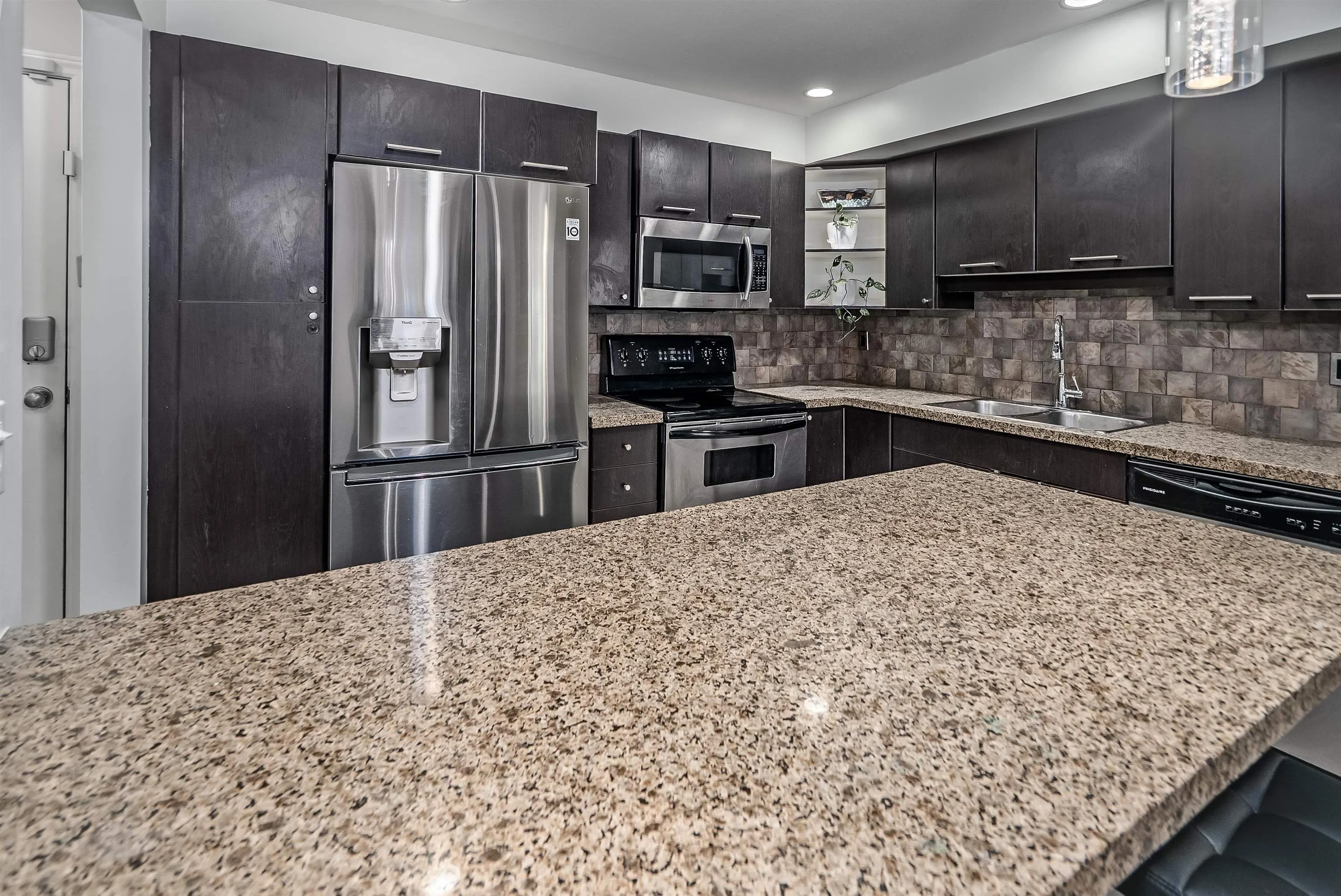5438 198 Street #213