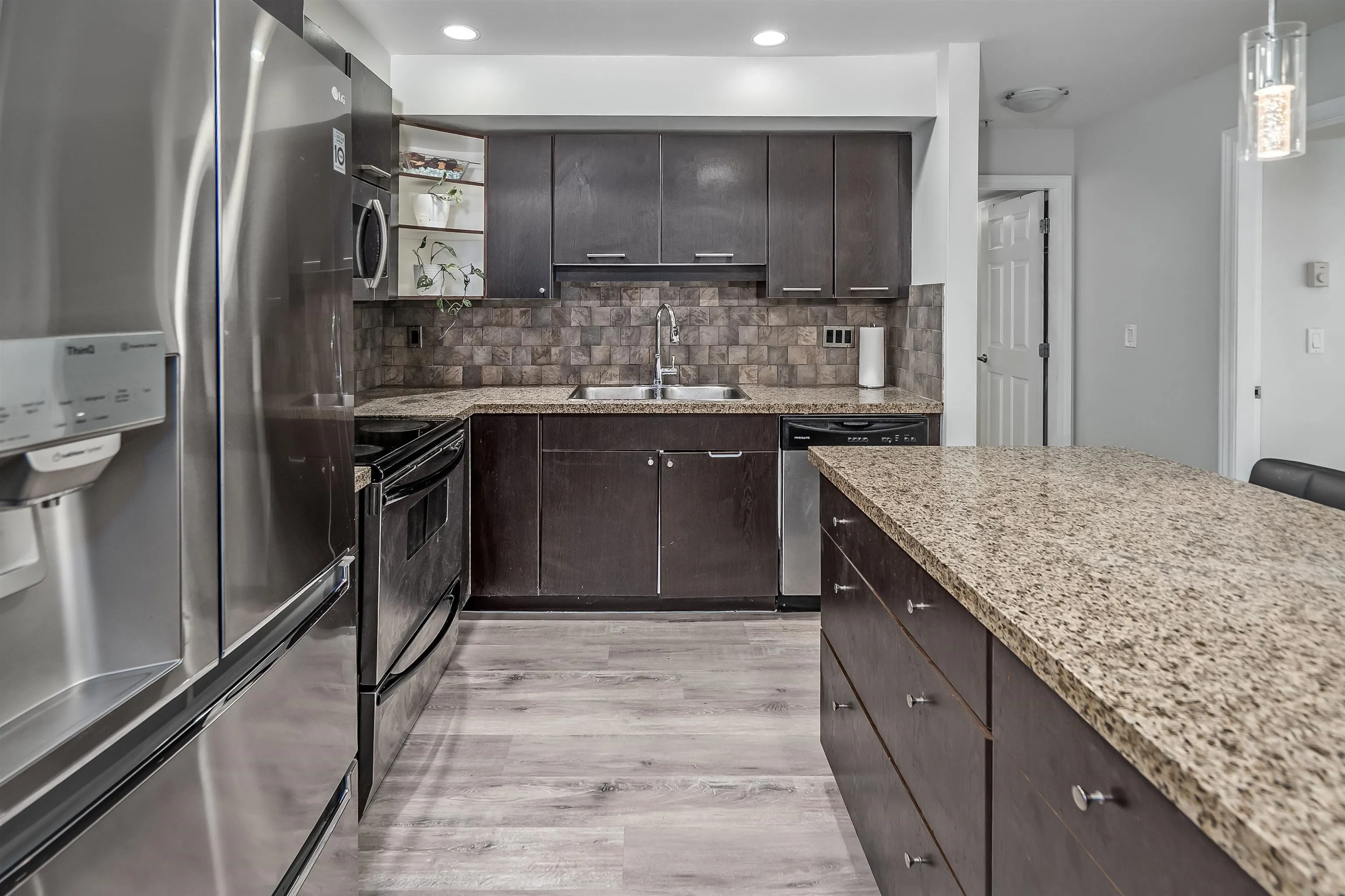 5438 198 Street #213