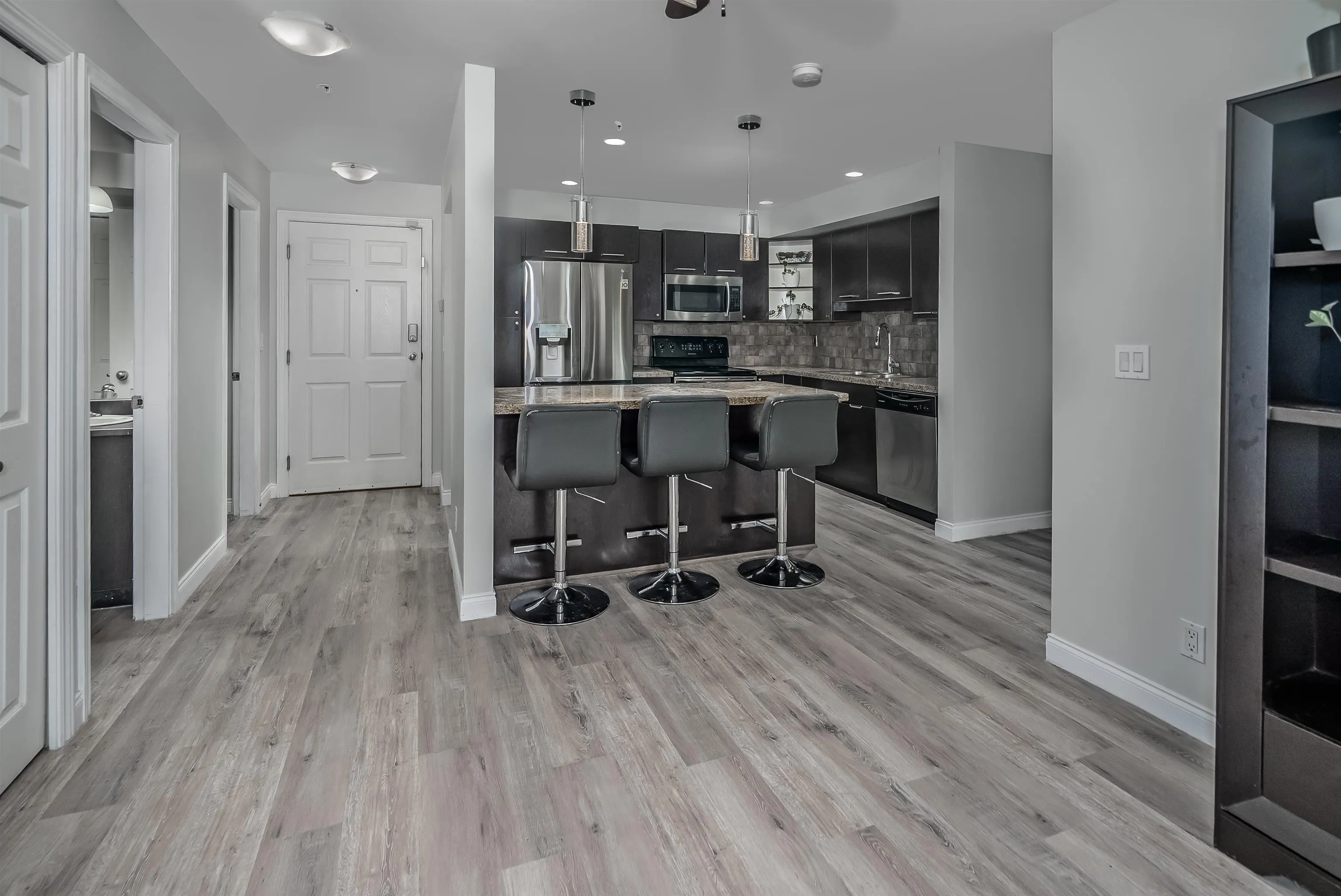 5438 198 Street #213