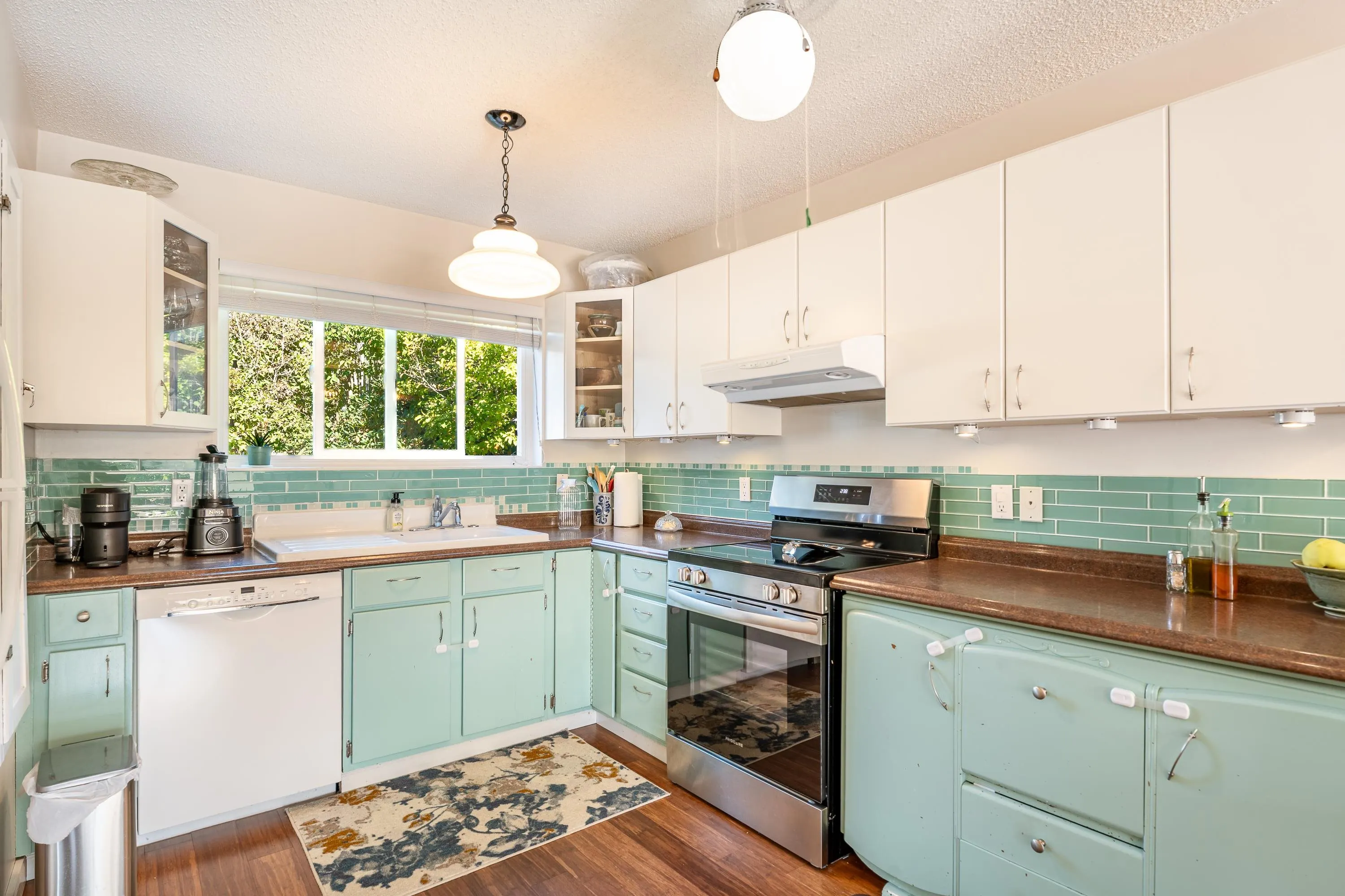 5635 Creekside Place