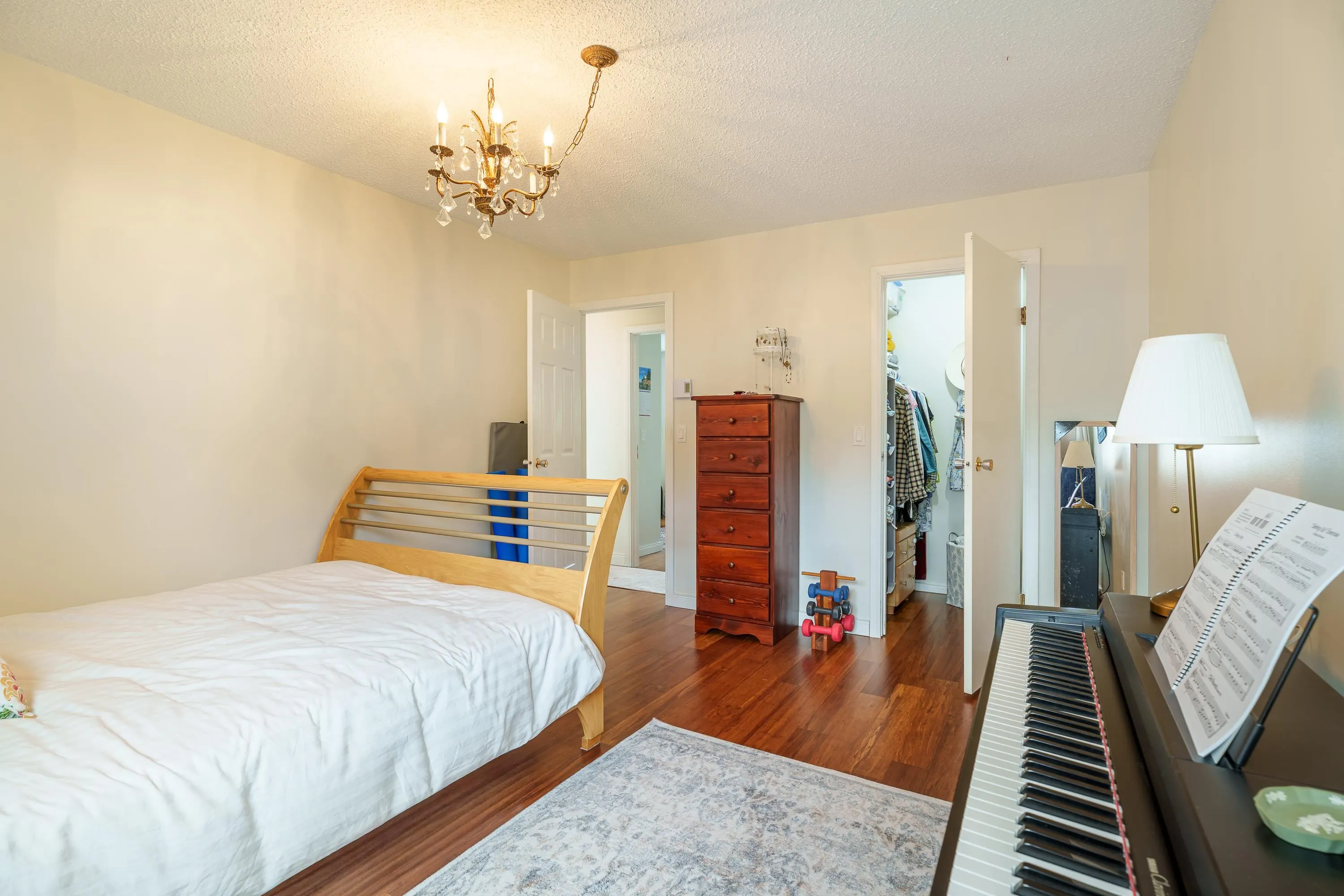 5635 Creekside Place