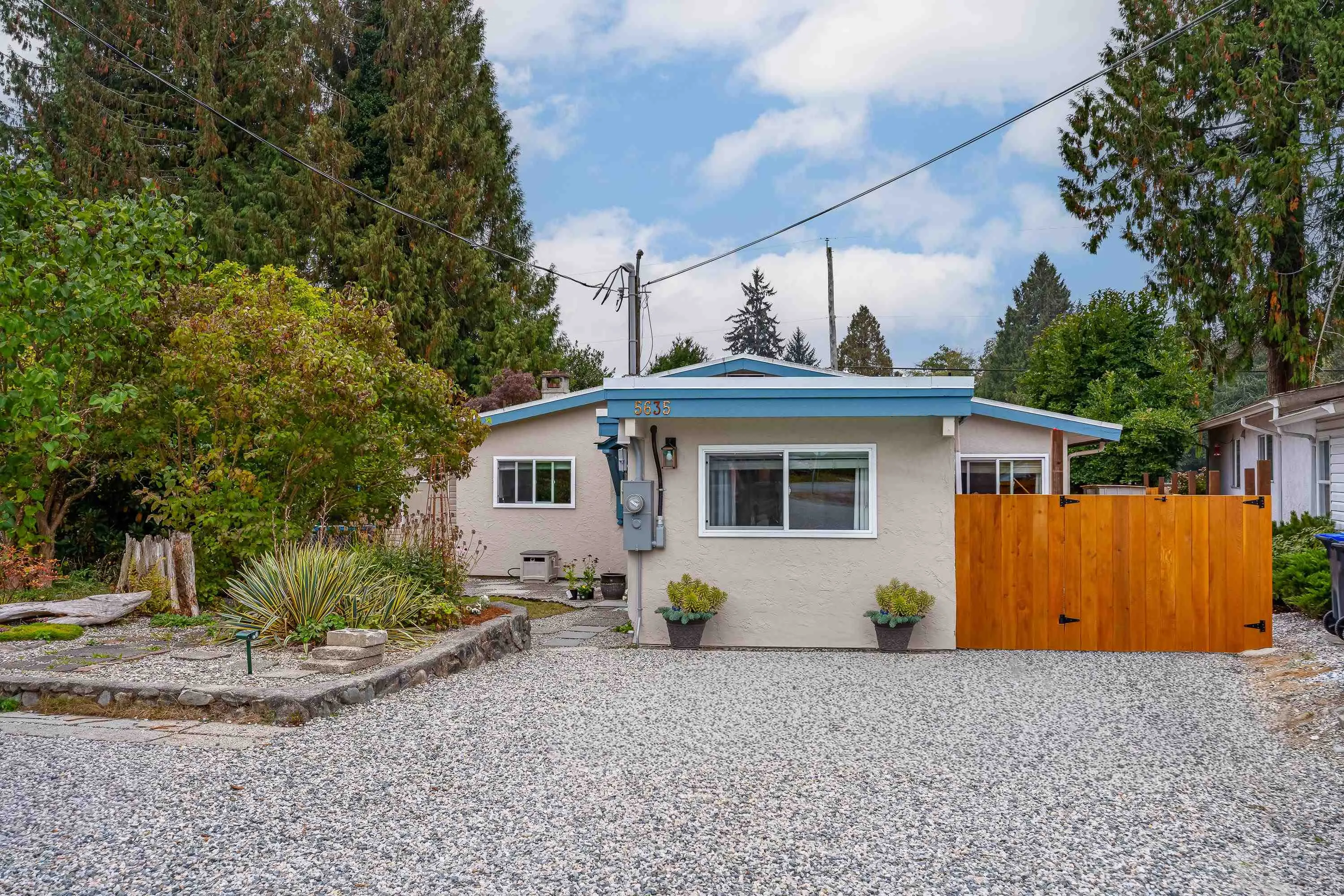 5635 Creekside Place