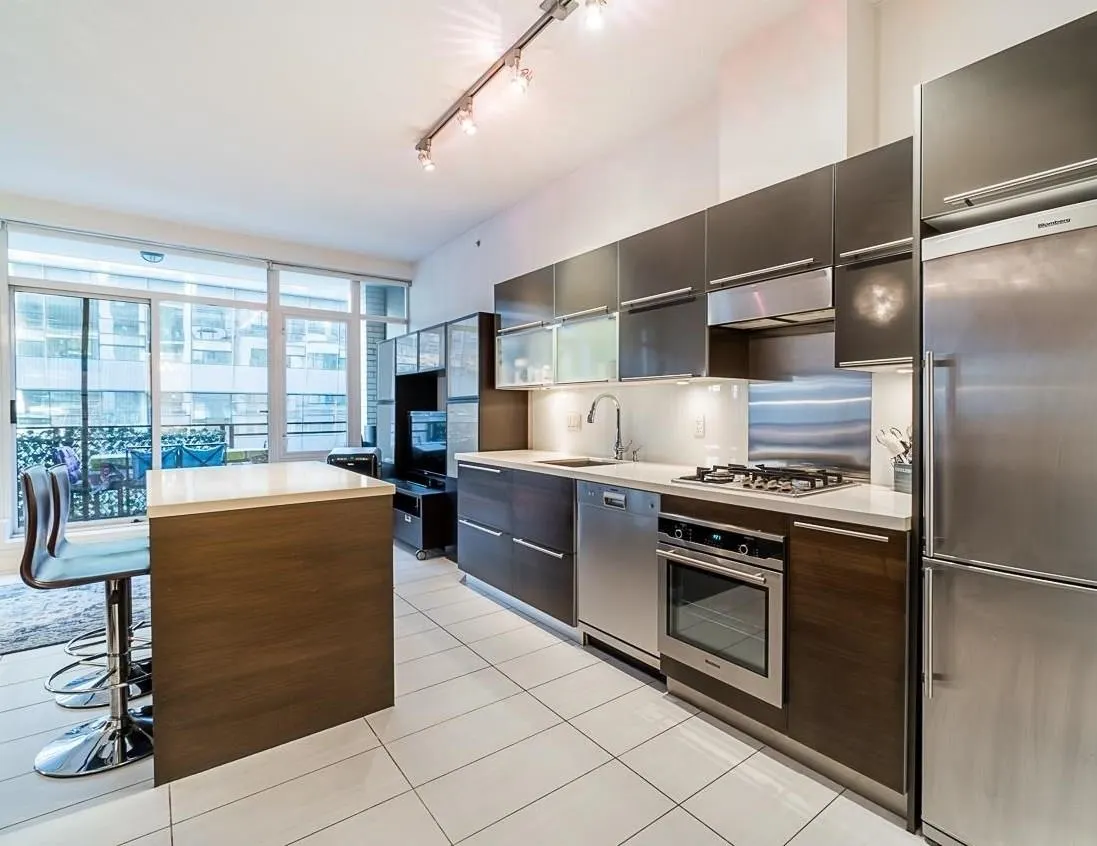 1252 Hornby Street #407