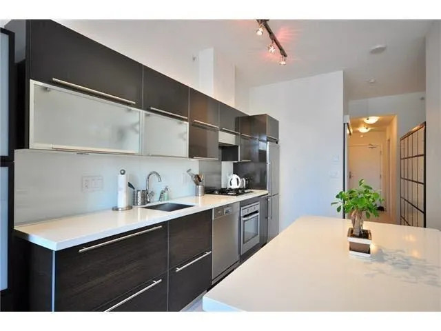 1252 Hornby Street #407