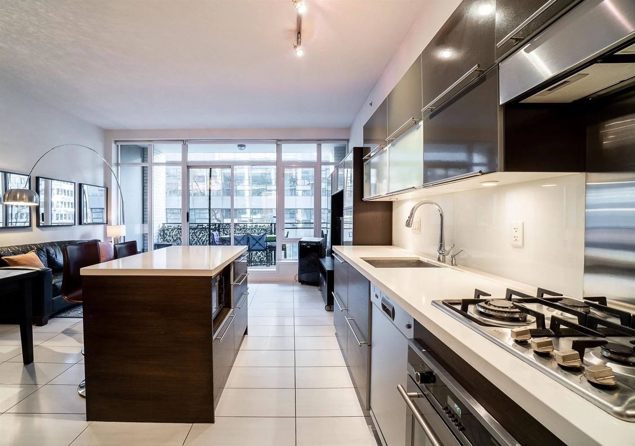 1252 Hornby Street #407