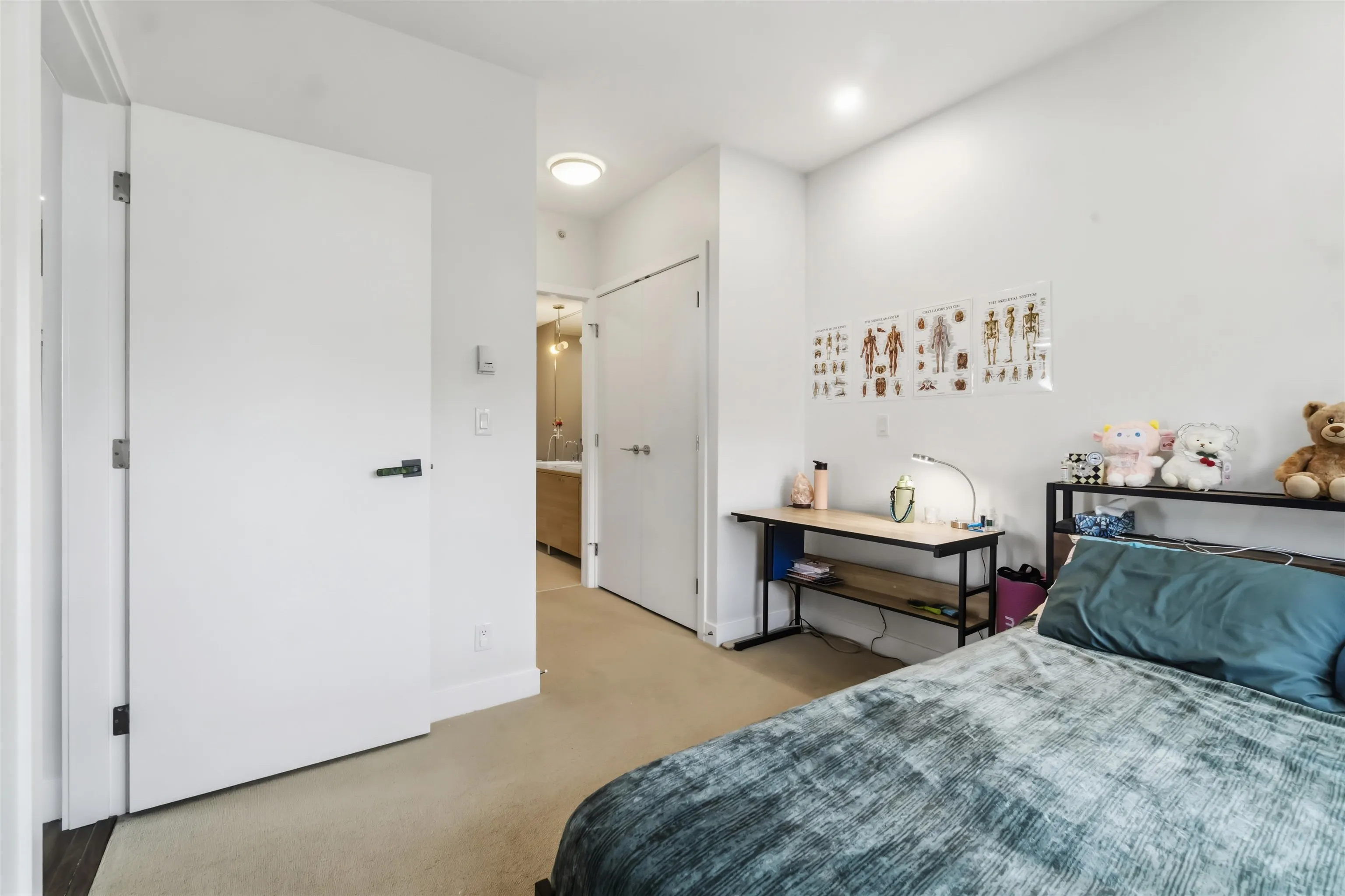 9150 University High Street #412