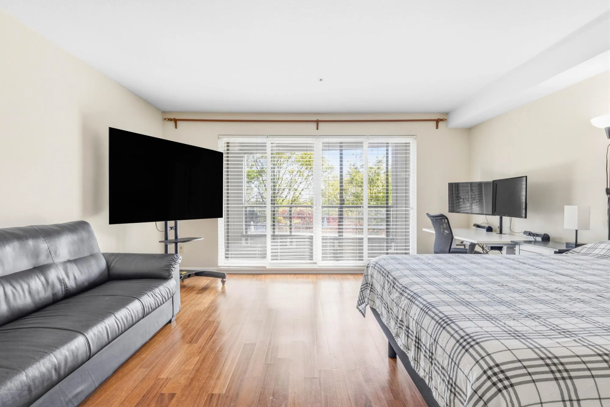 2150 SE Marine Drive #3