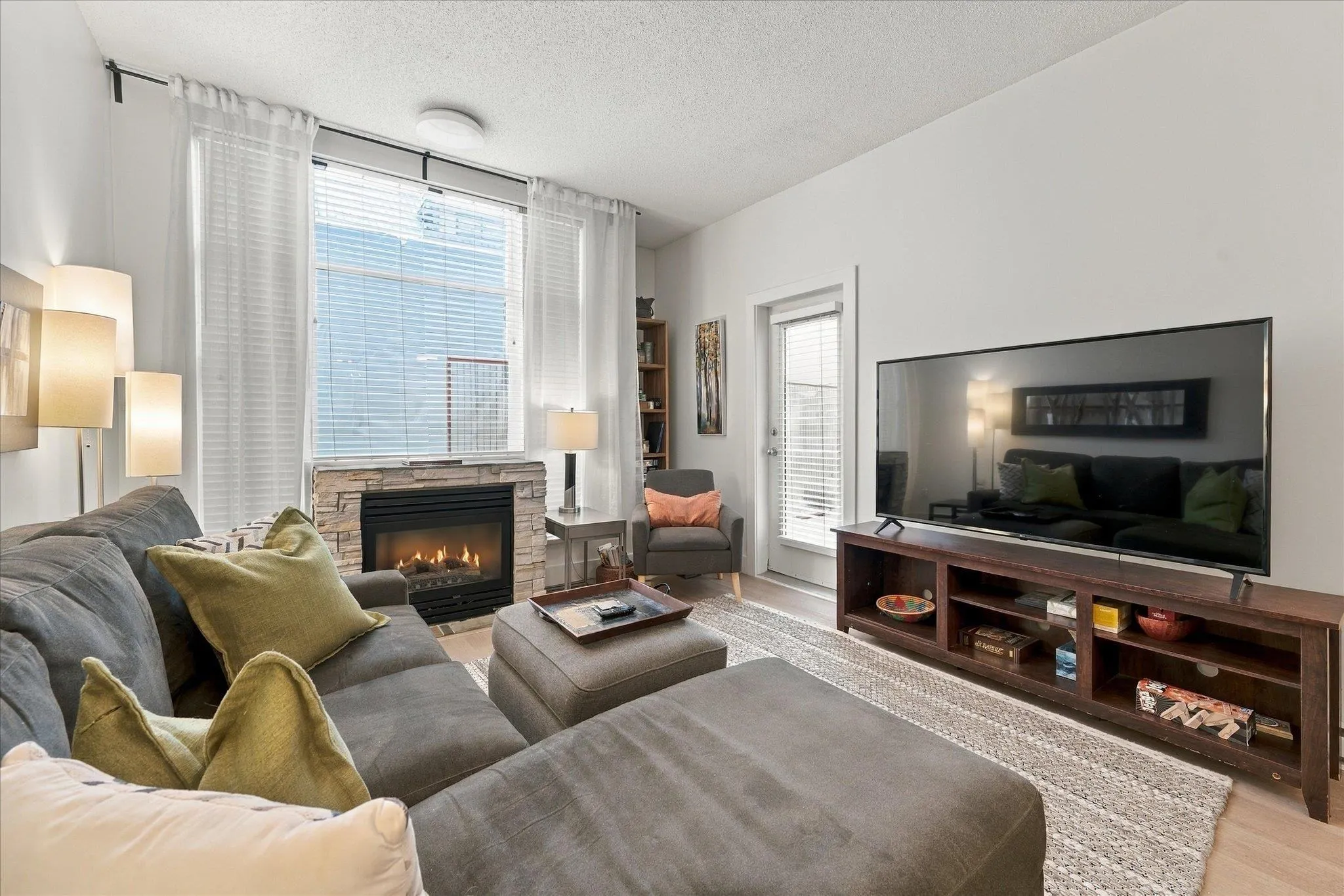 4573 Chateau Boulevard #129