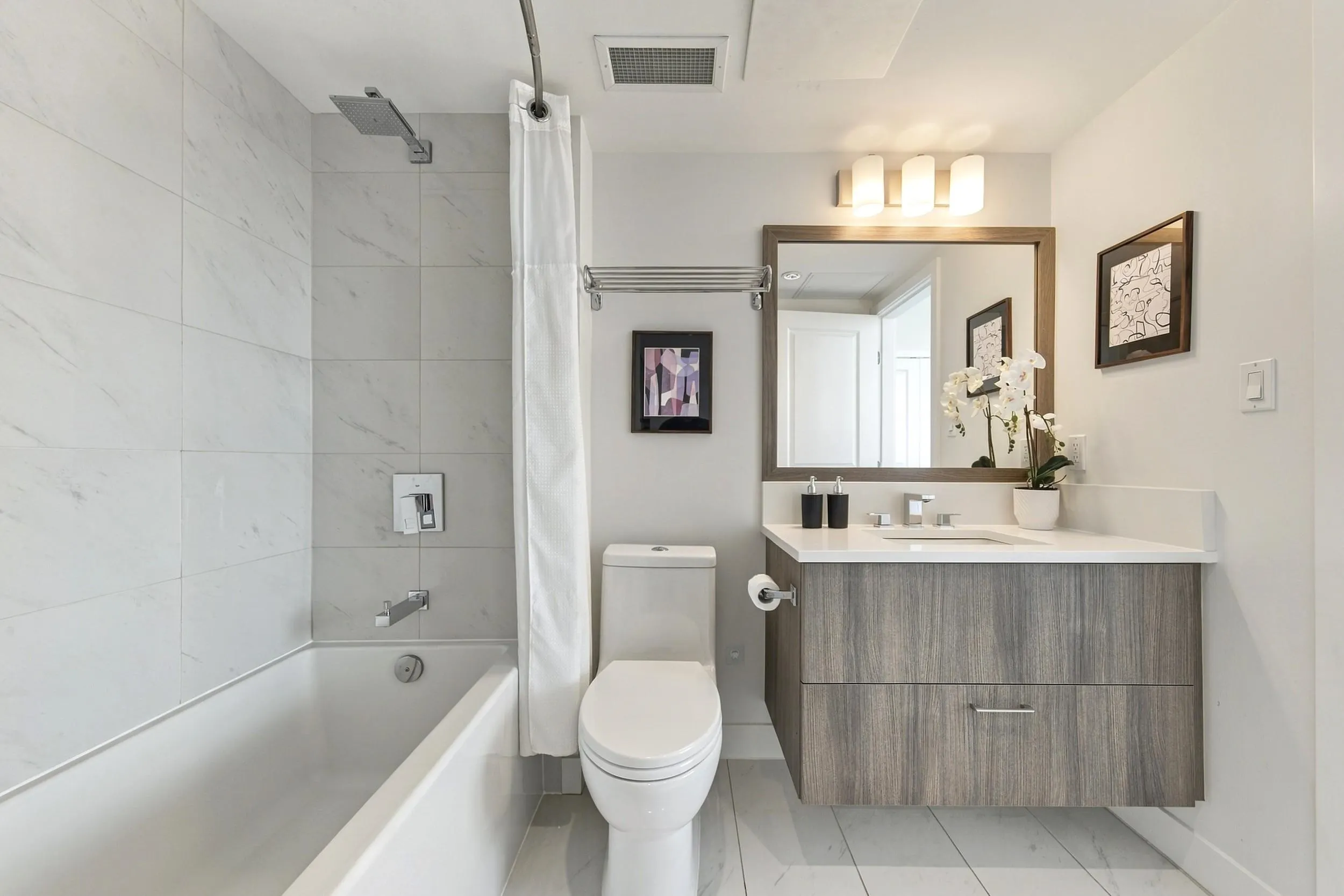 6383 Cambie Street #903