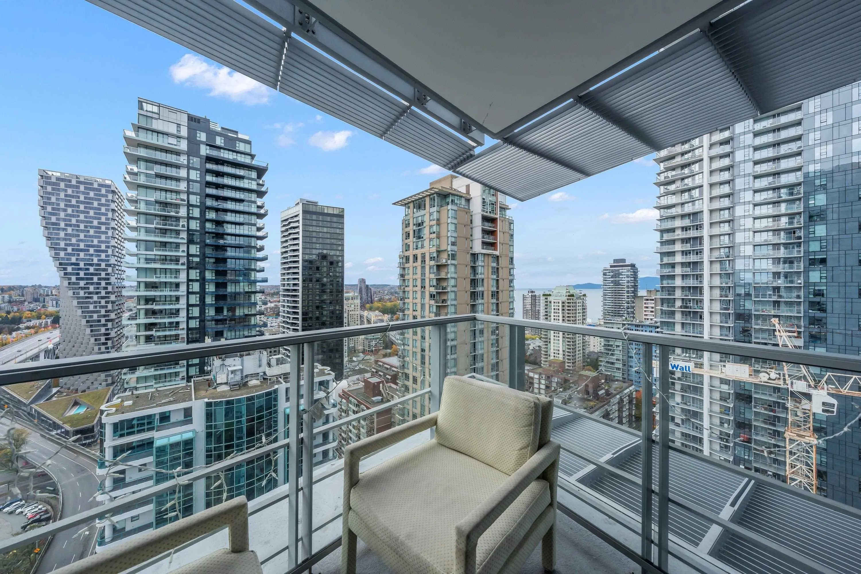 1283 Howe Street #3007