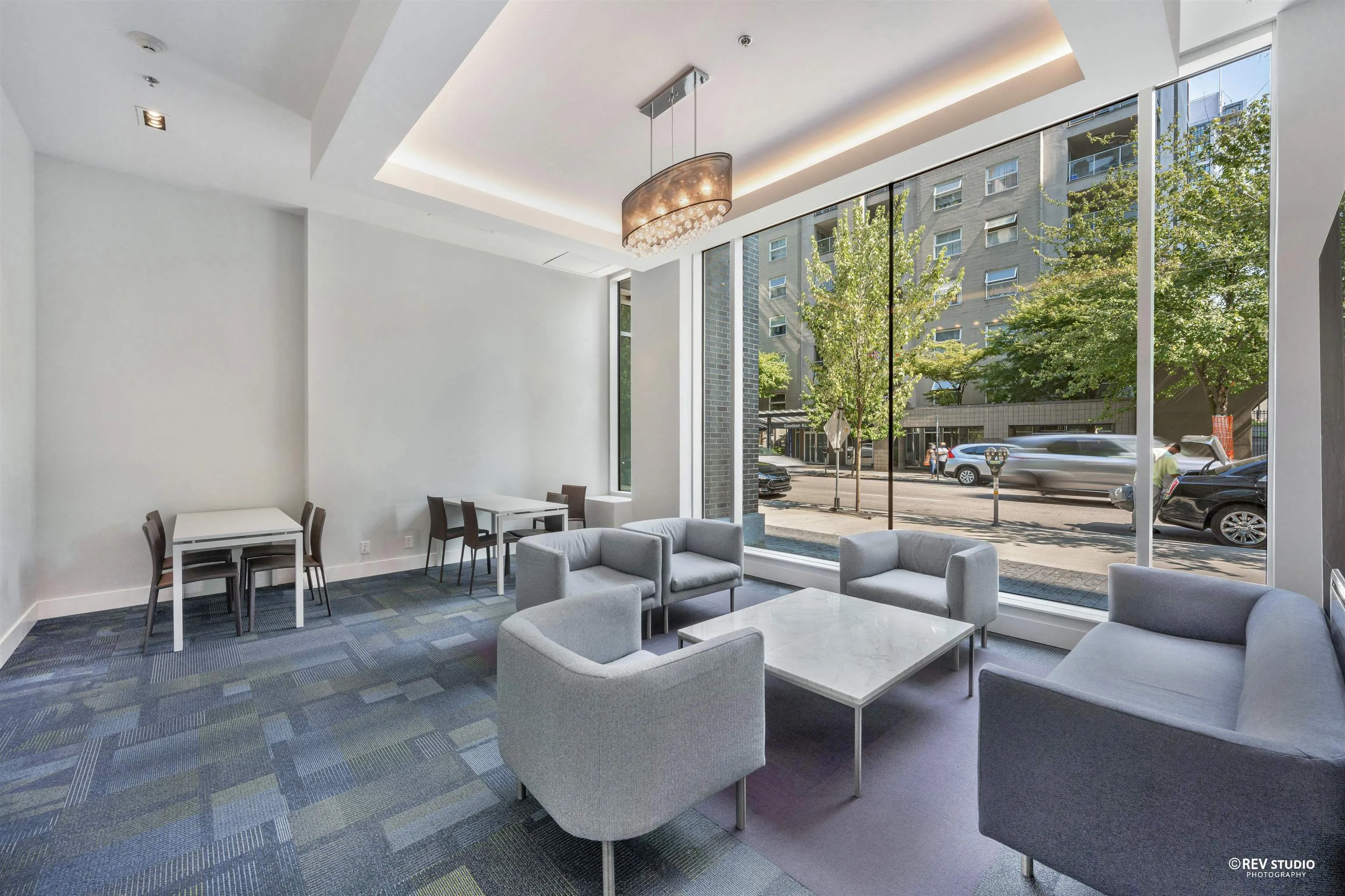 1283 Howe Street #3007