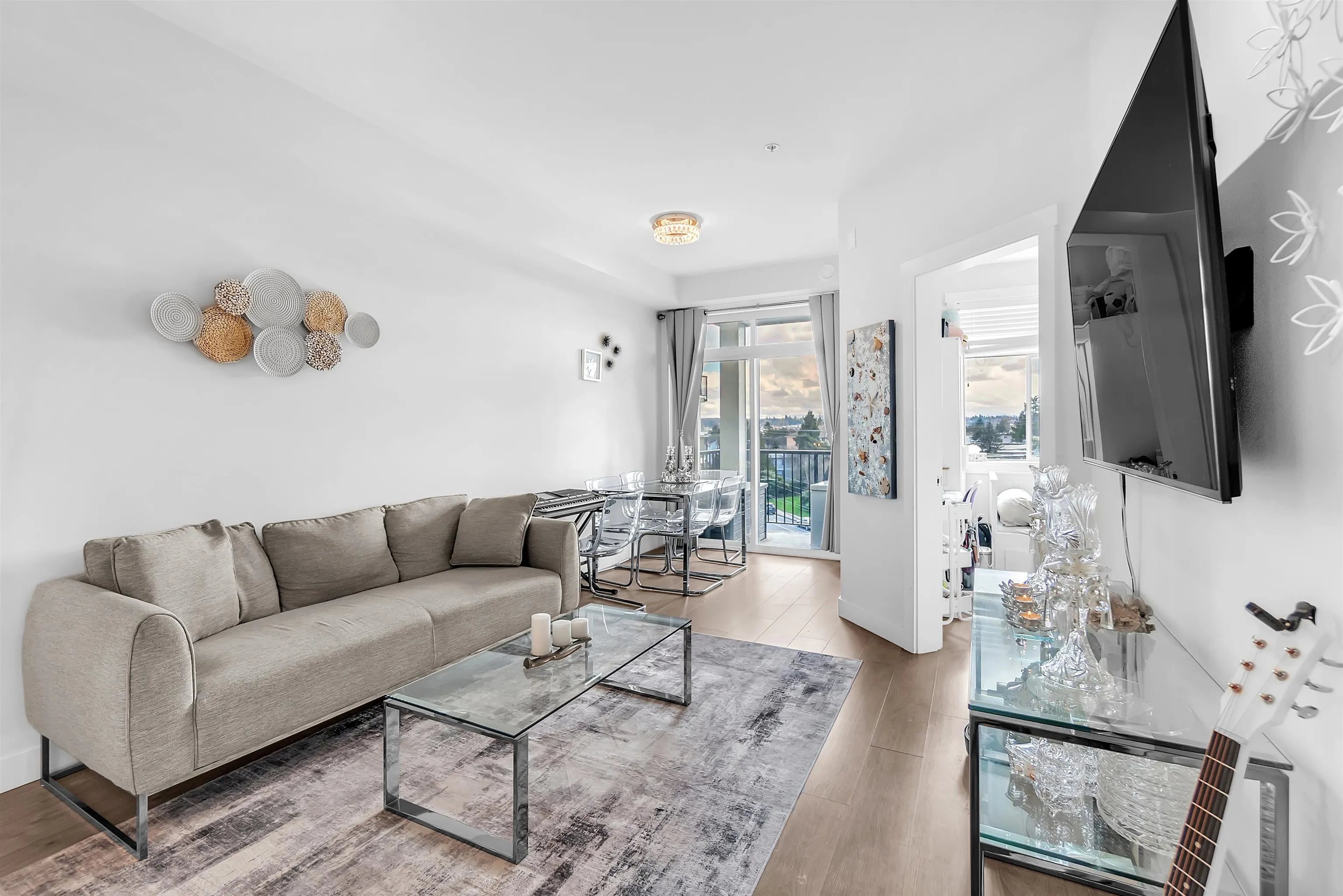 20696 Eastleigh Crescent #410