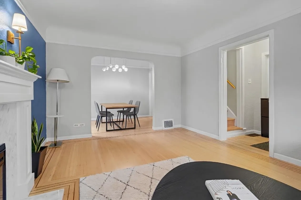 53 W 21st Avenue