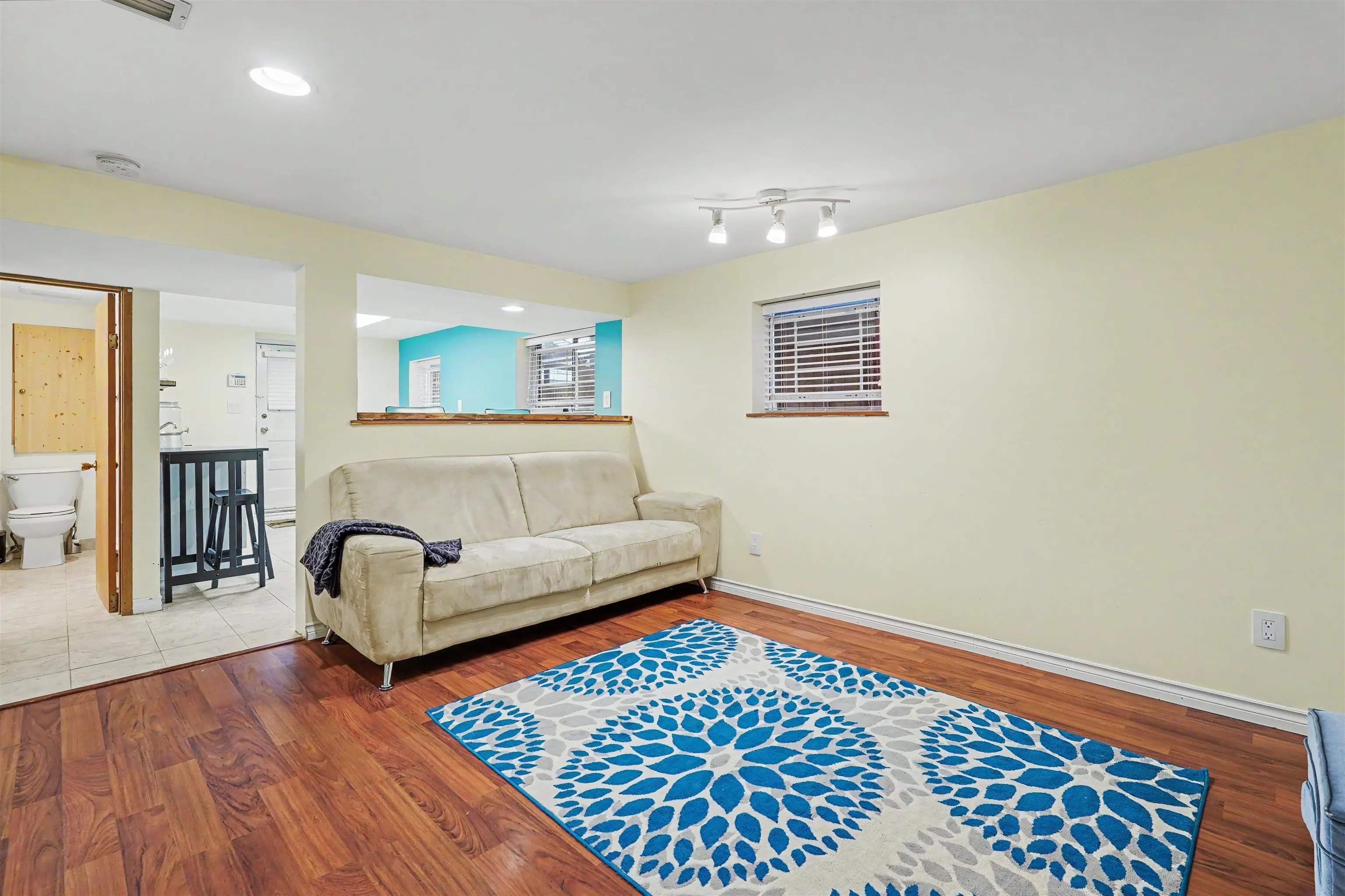 53 W 21st Avenue