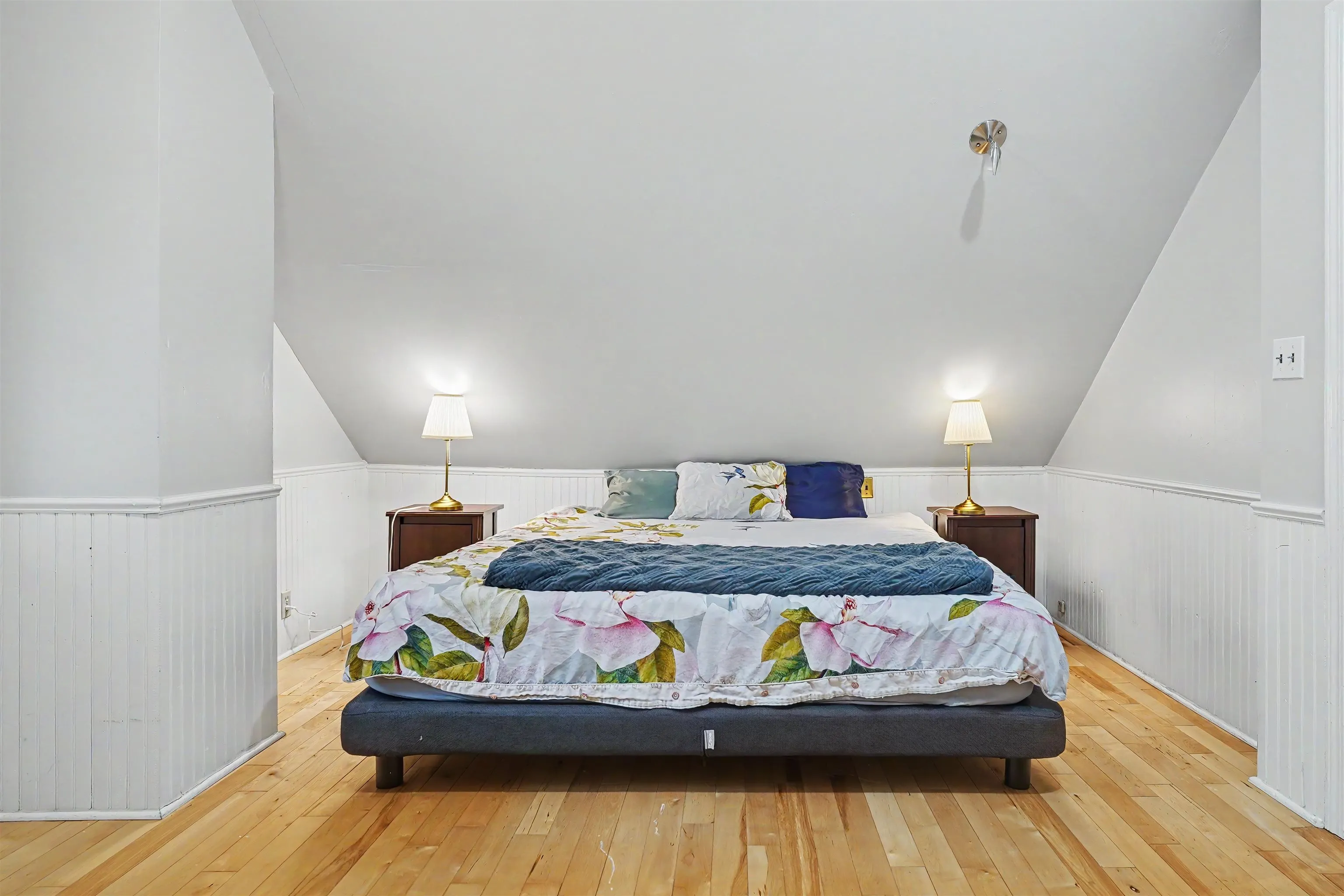 53 W 21st Avenue