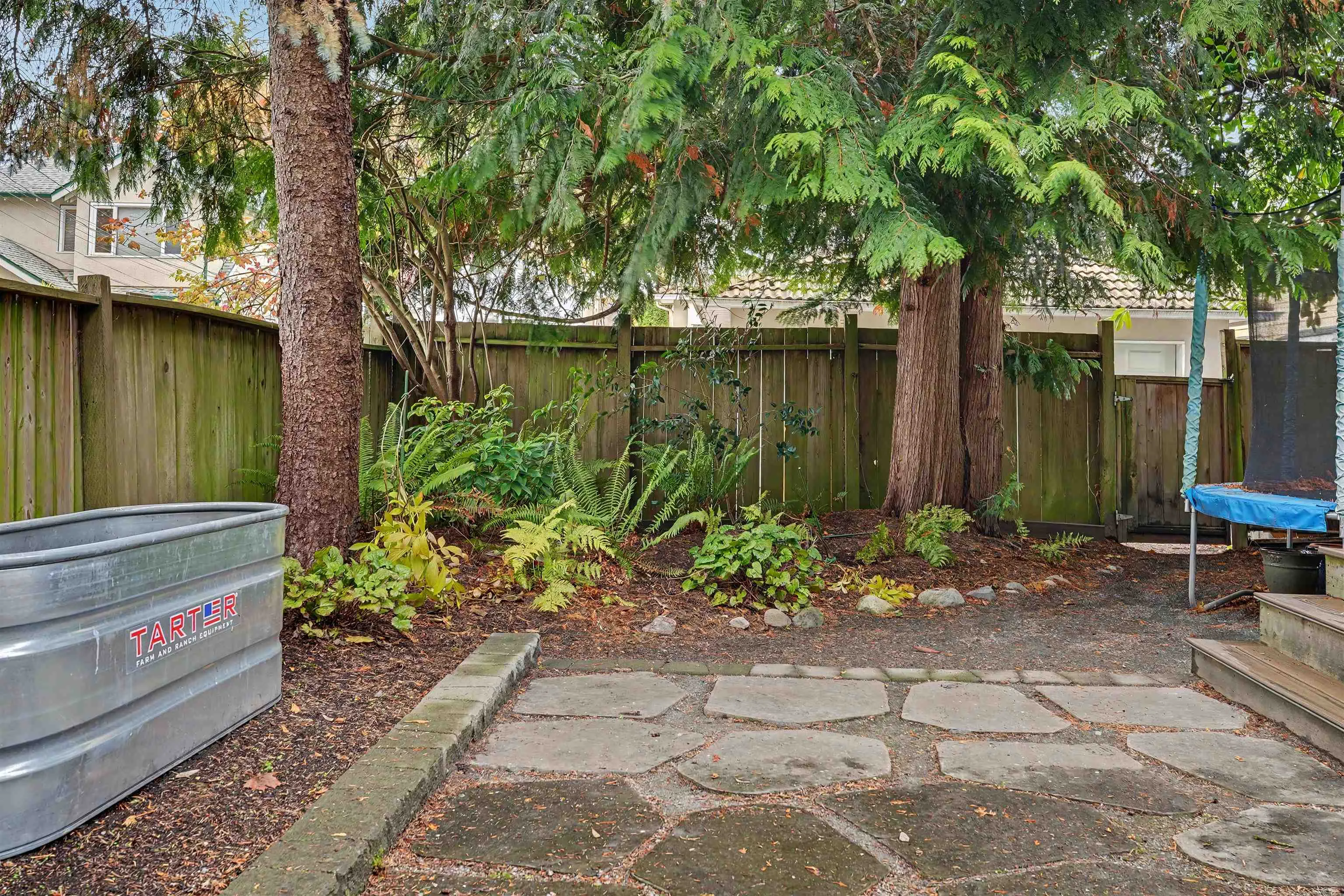 53 W 21st Avenue