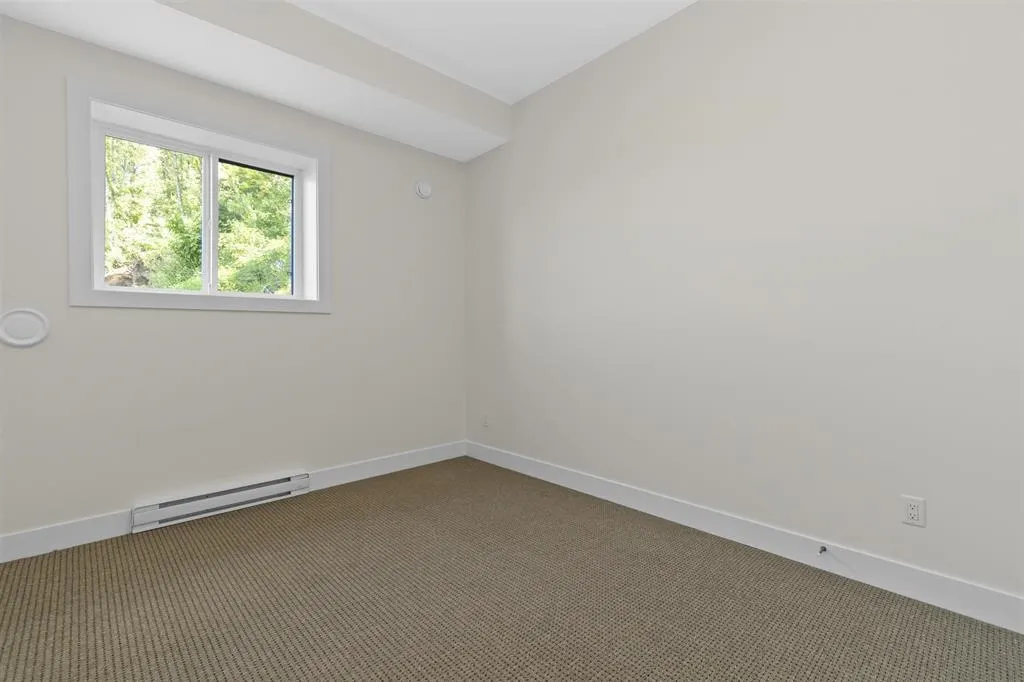 8016 Annis Road #LOWER 2 BDRM