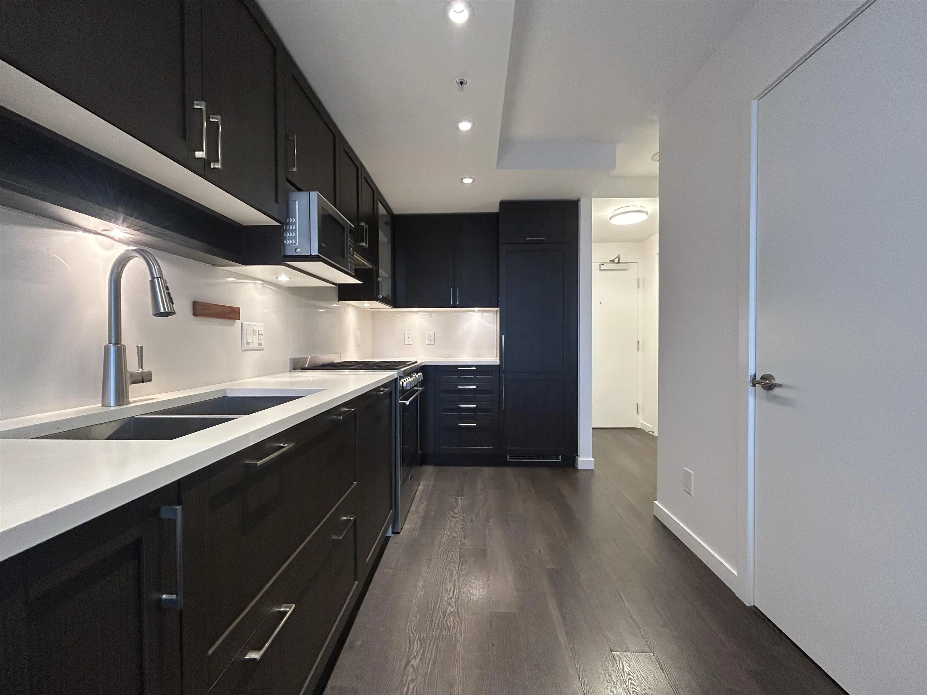 5665 Boundary Road #2308