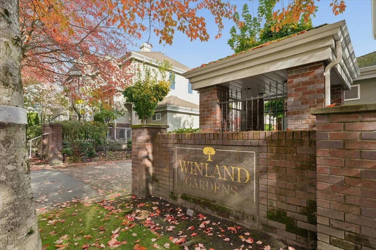 5840 Dover Crescent #24