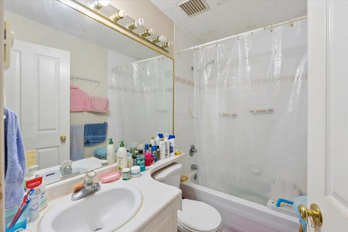 5840 Dover Crescent #24