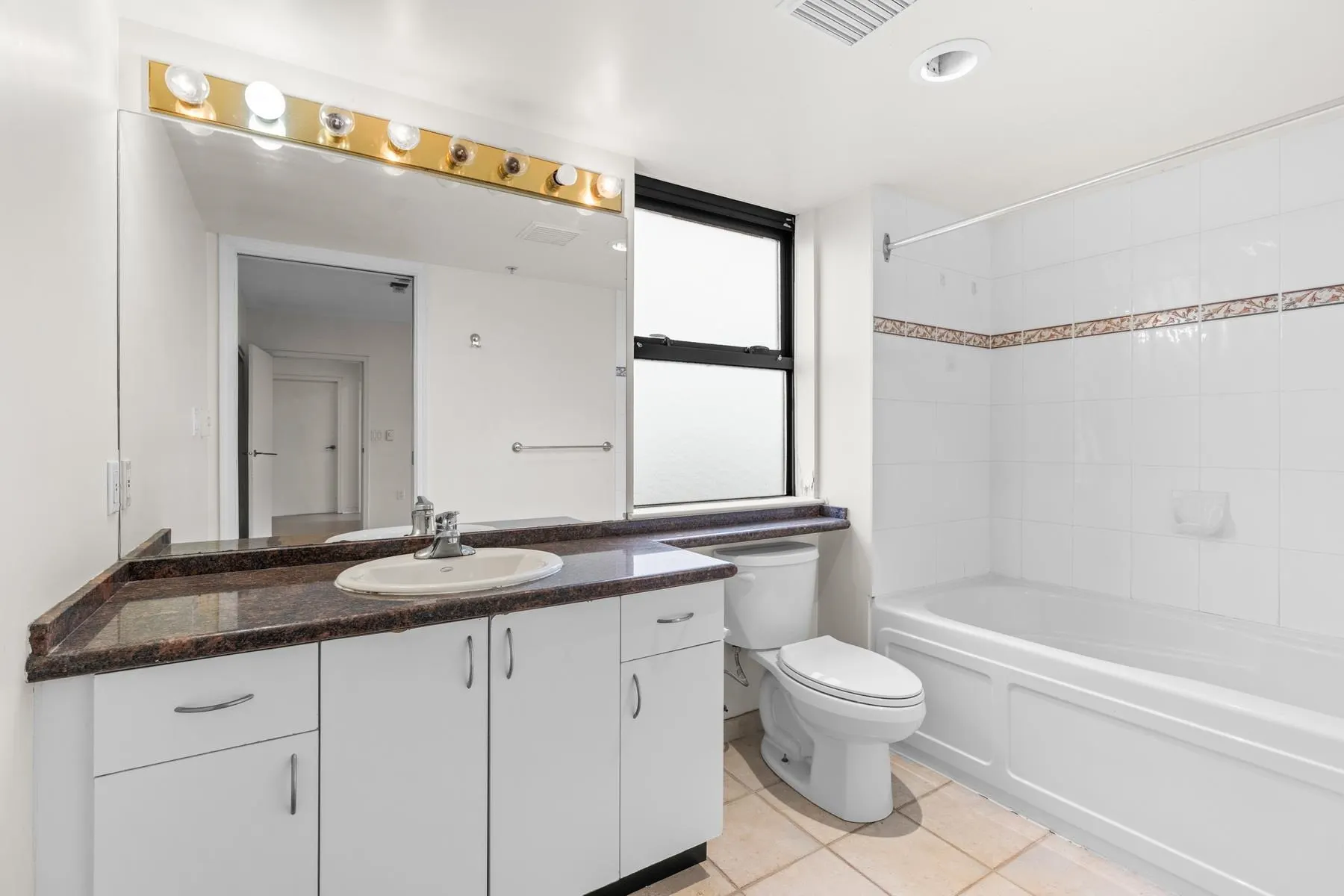 6611 Cooney Road #1605