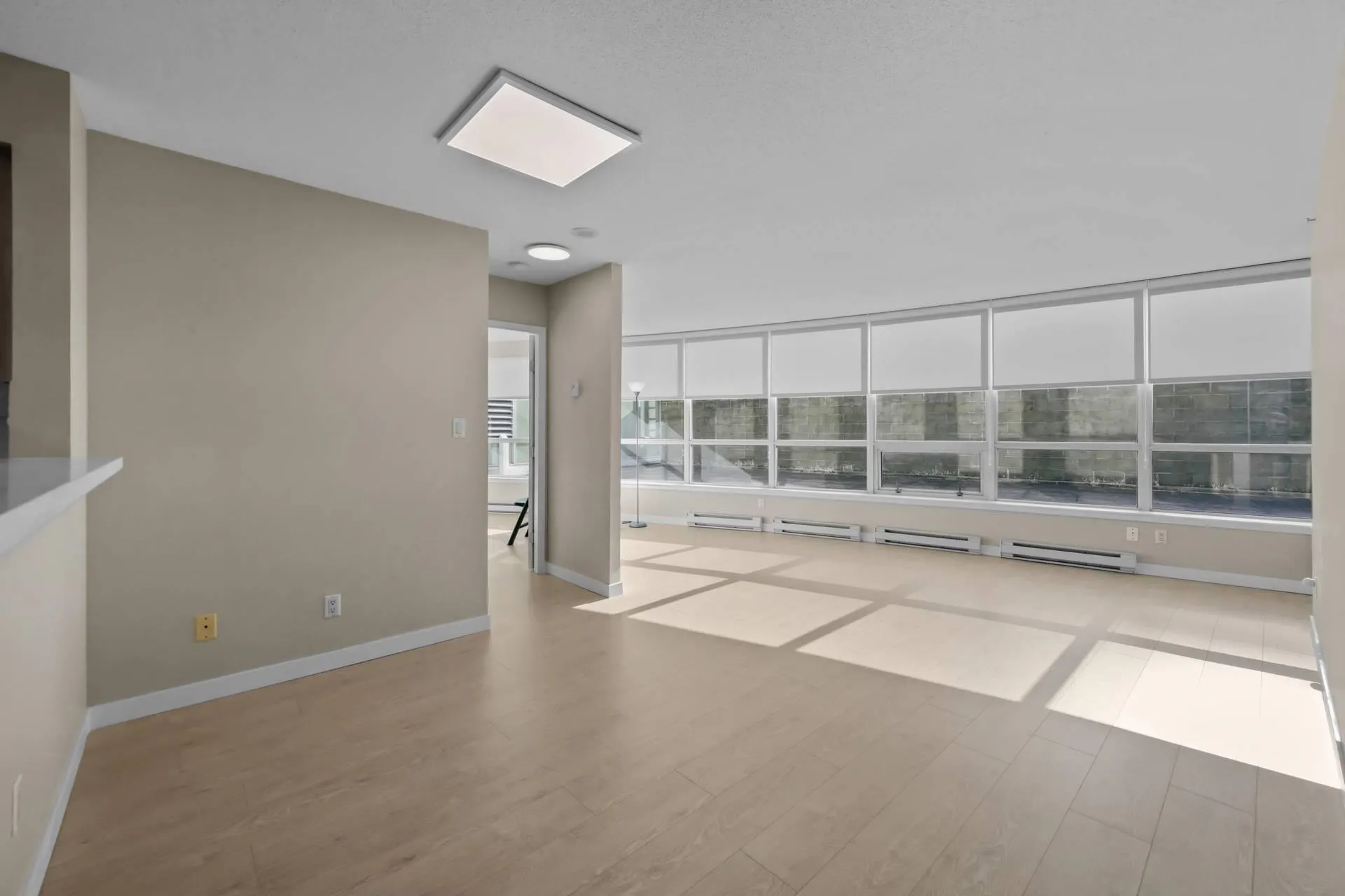 6088 Willingdon Avenue #508