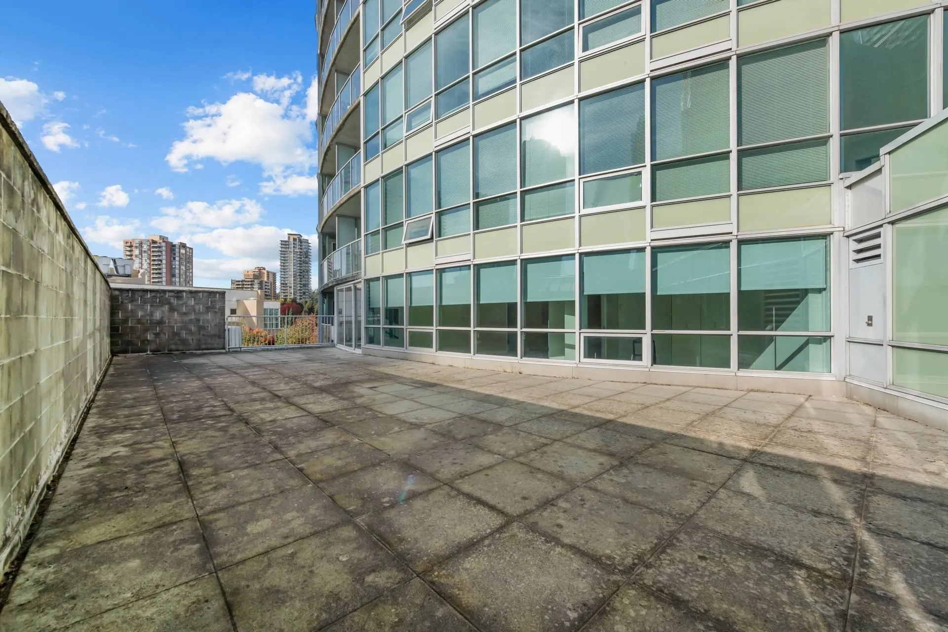 6088 Willingdon Avenue #508