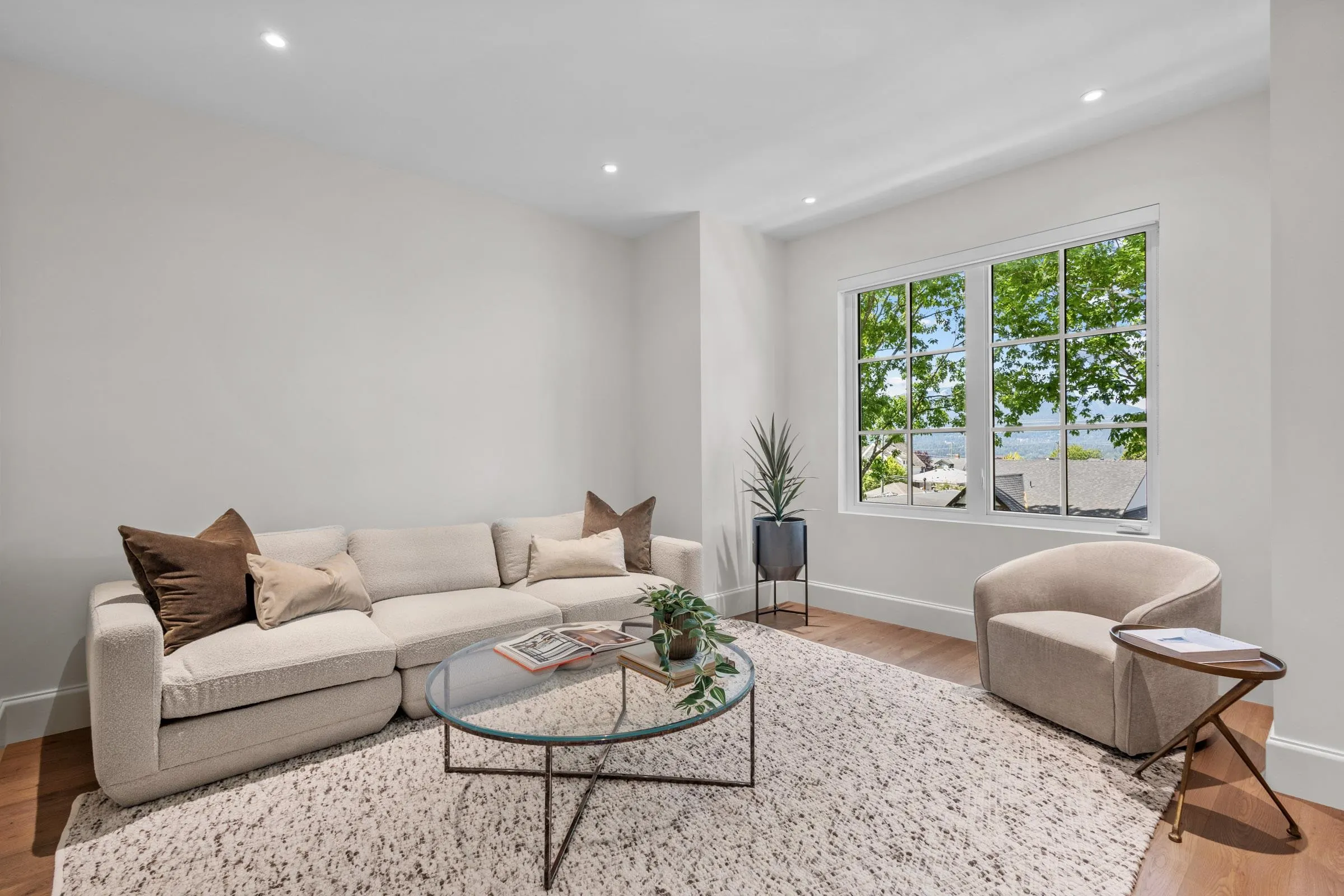 4136 Cambridge Street #1