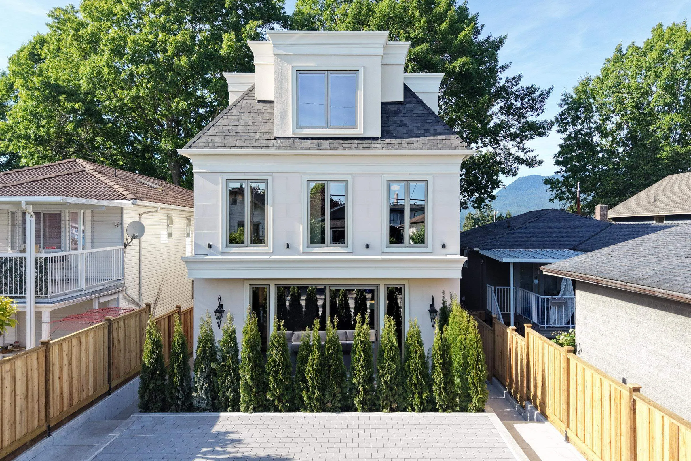 4136 Cambridge Street #2