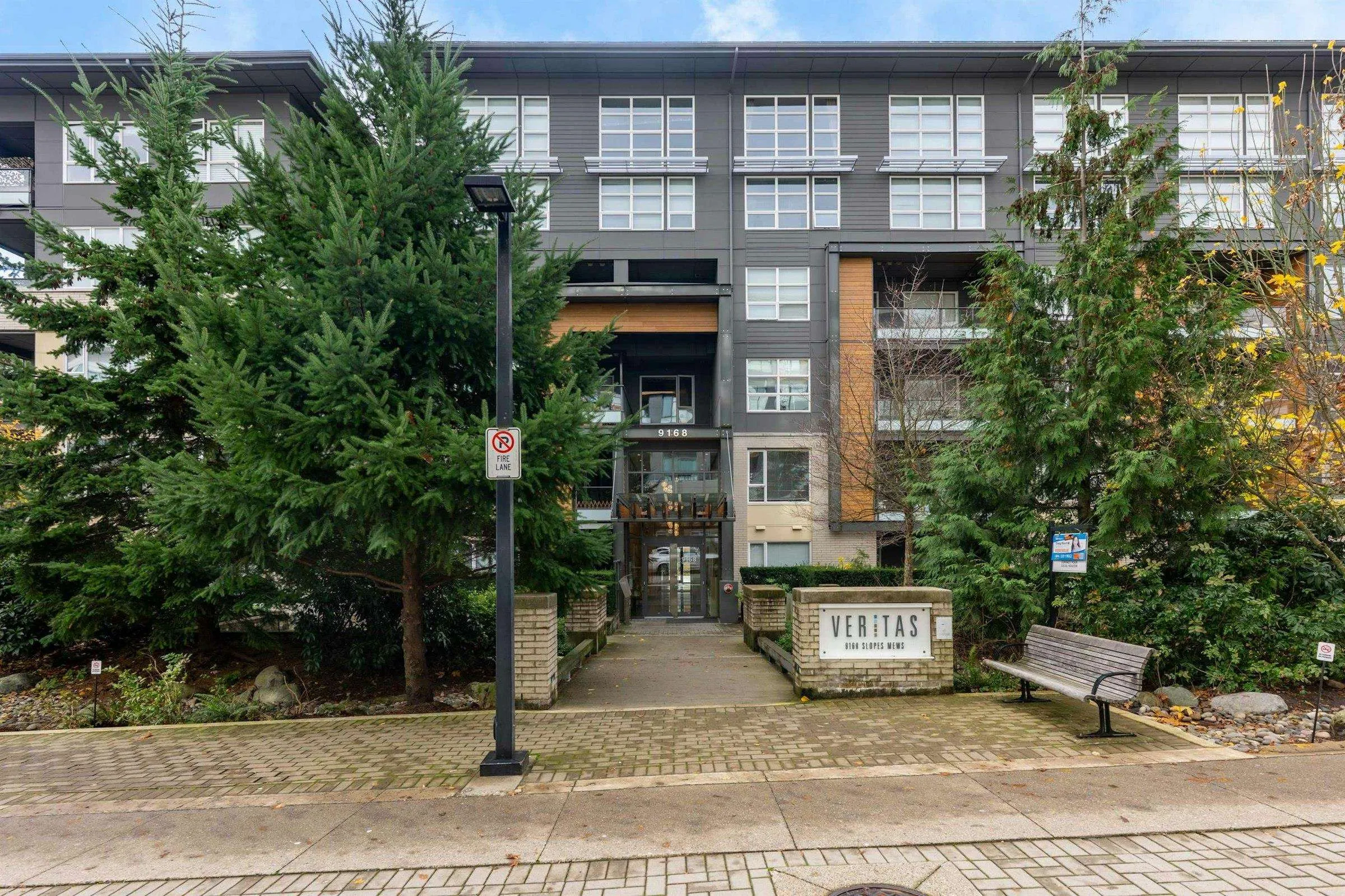9168 Slopes Mews #306