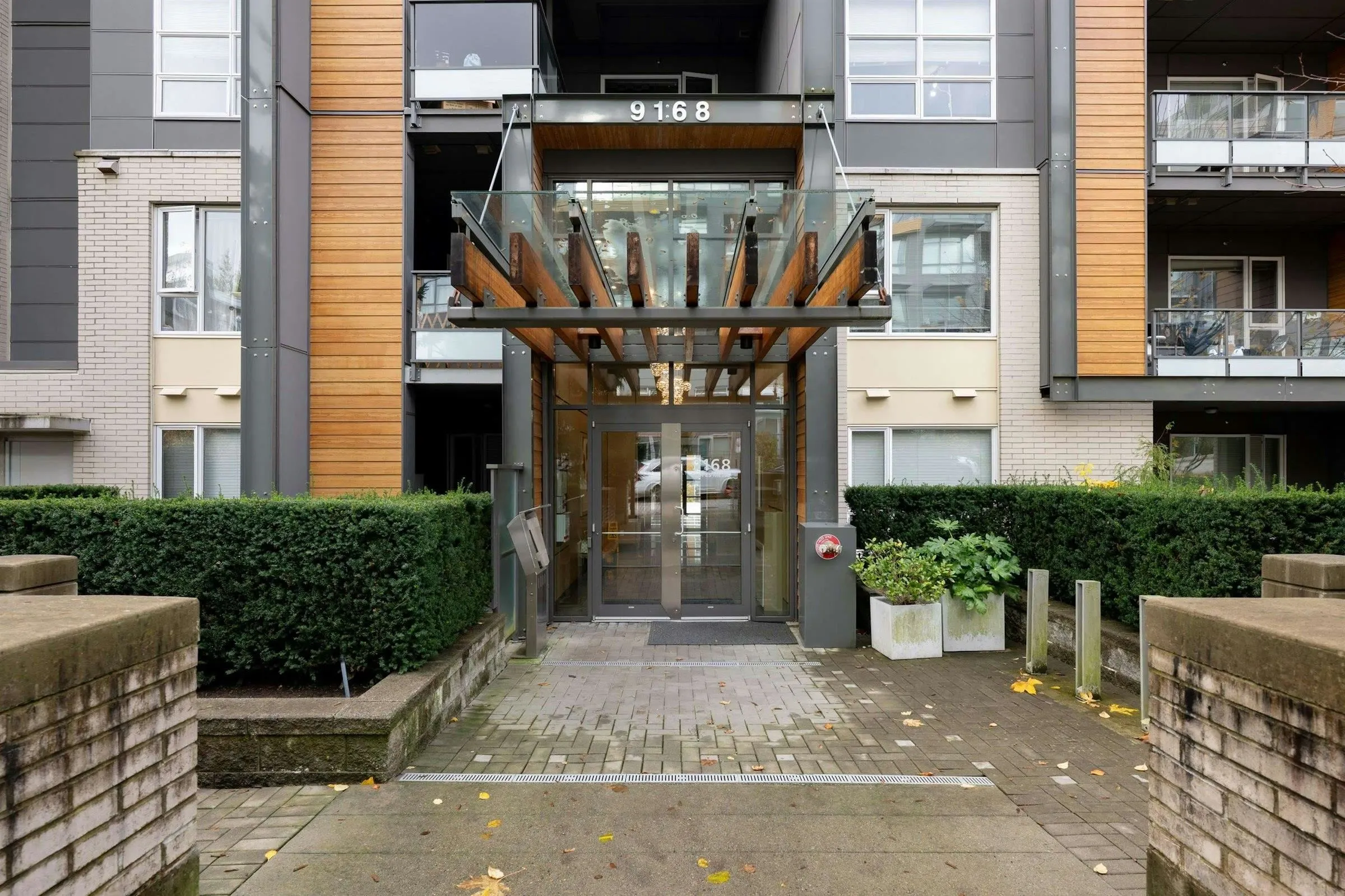 9168 Slopes Mews #306