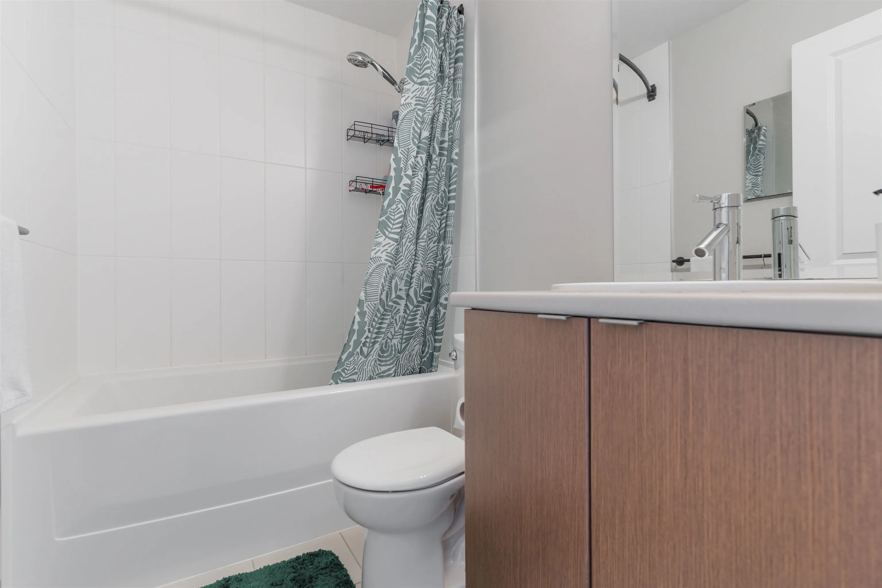 19505 68a Avenue #118