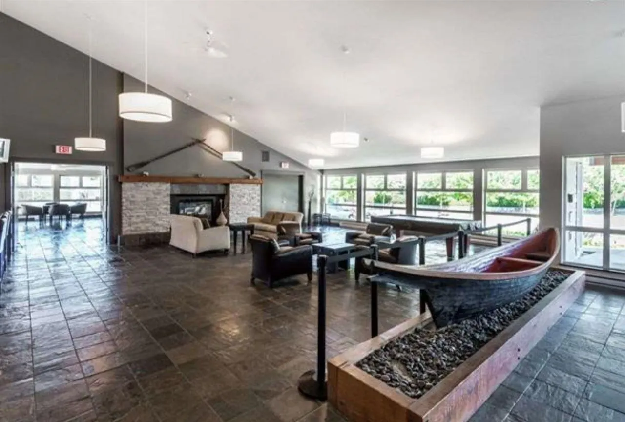 651 Nootka Way #709