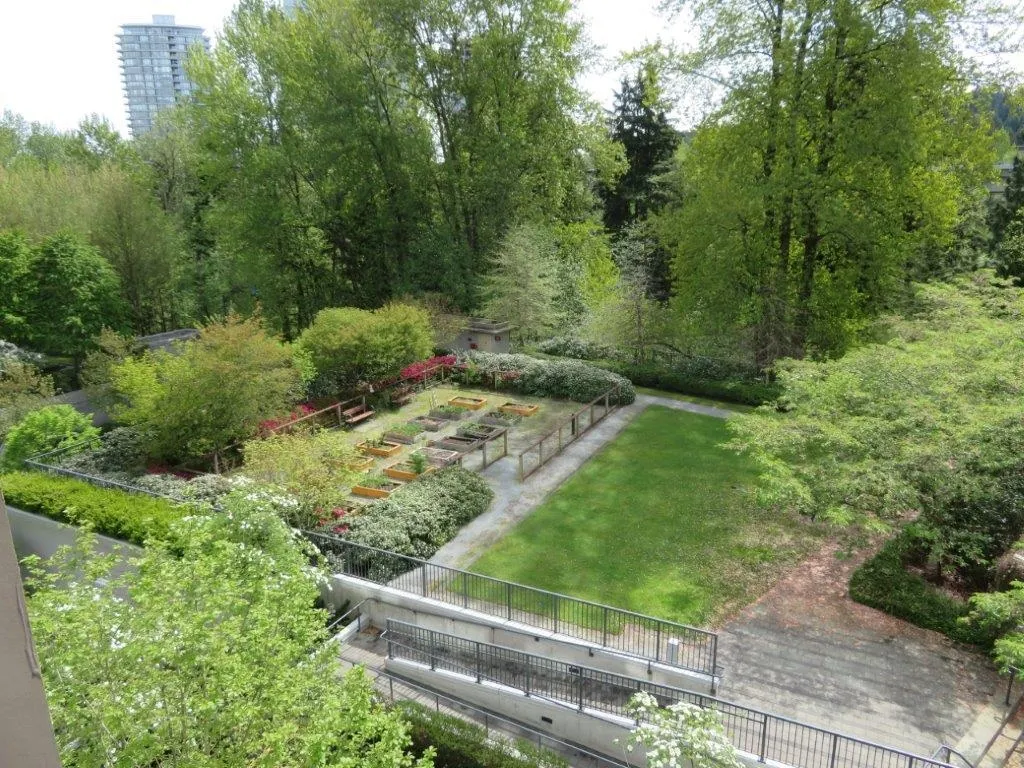 651 Nootka Way #709