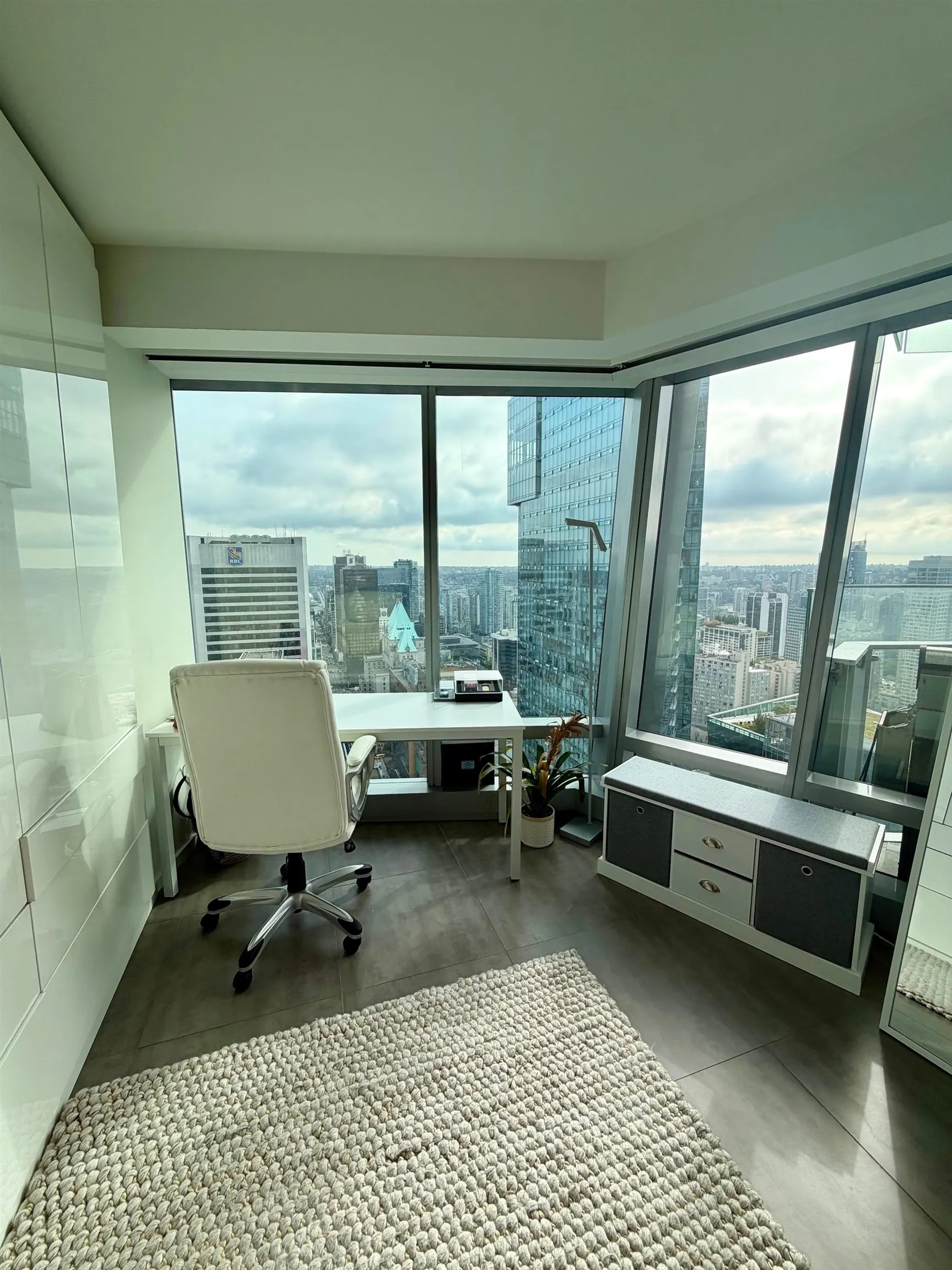 1151 West Georgia Street #5002