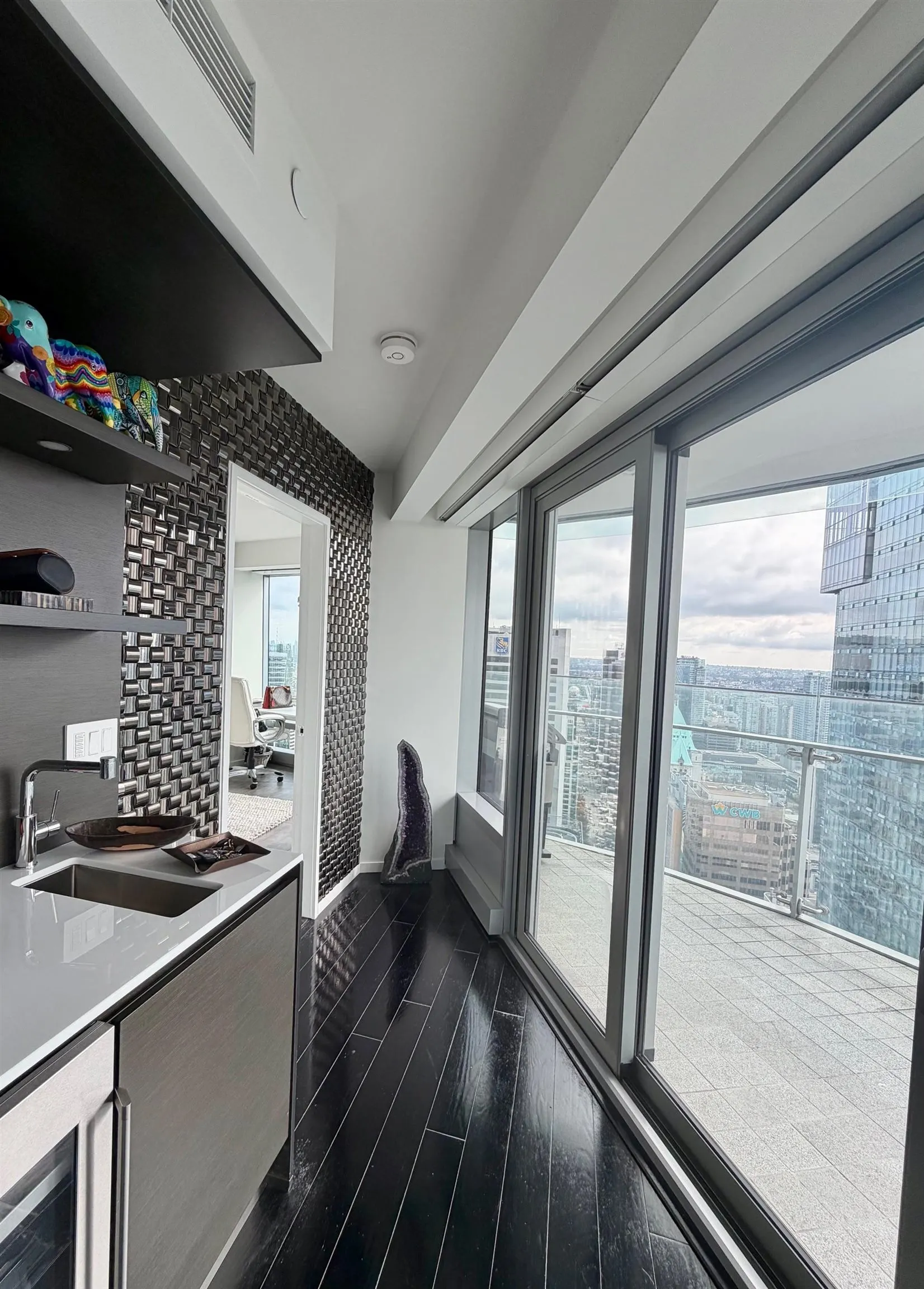 1151 West Georgia Street #5002