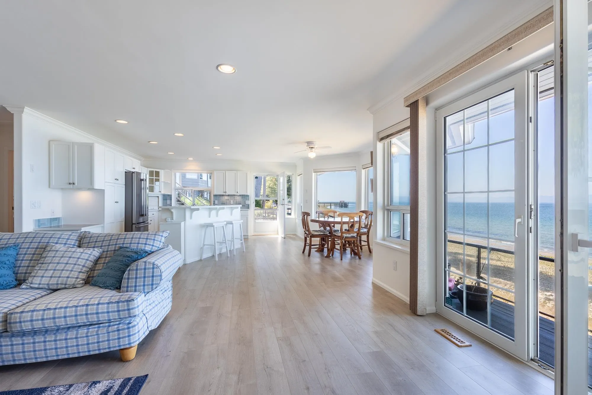 4857 Sunshine Coast Highway