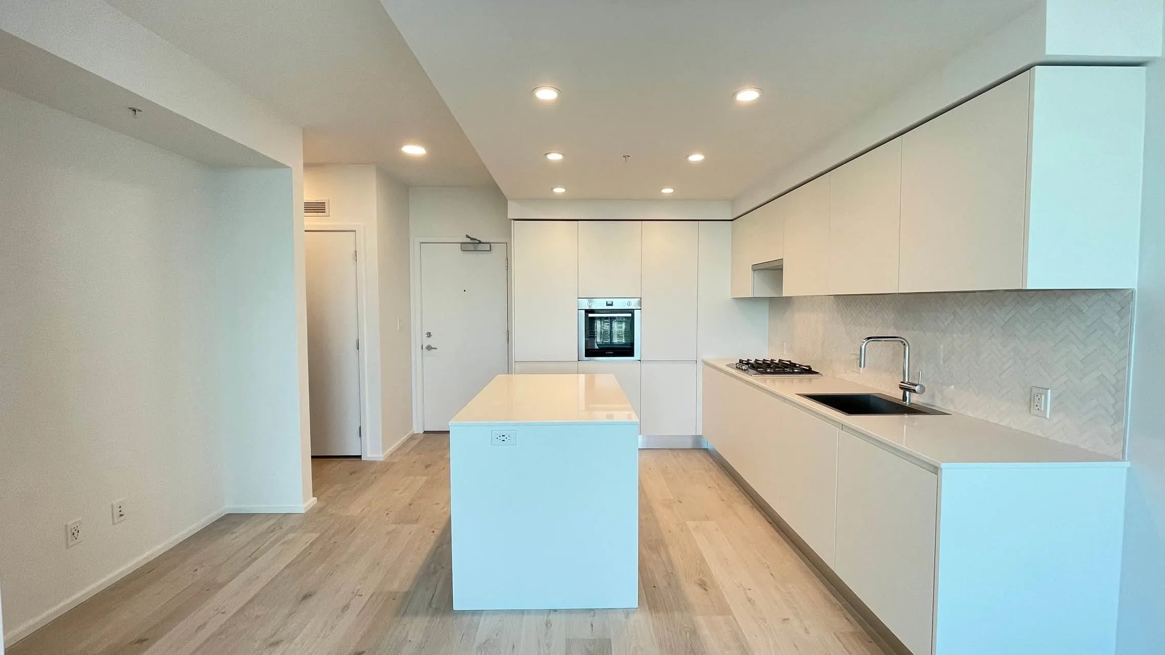 3833 Evergreen Place