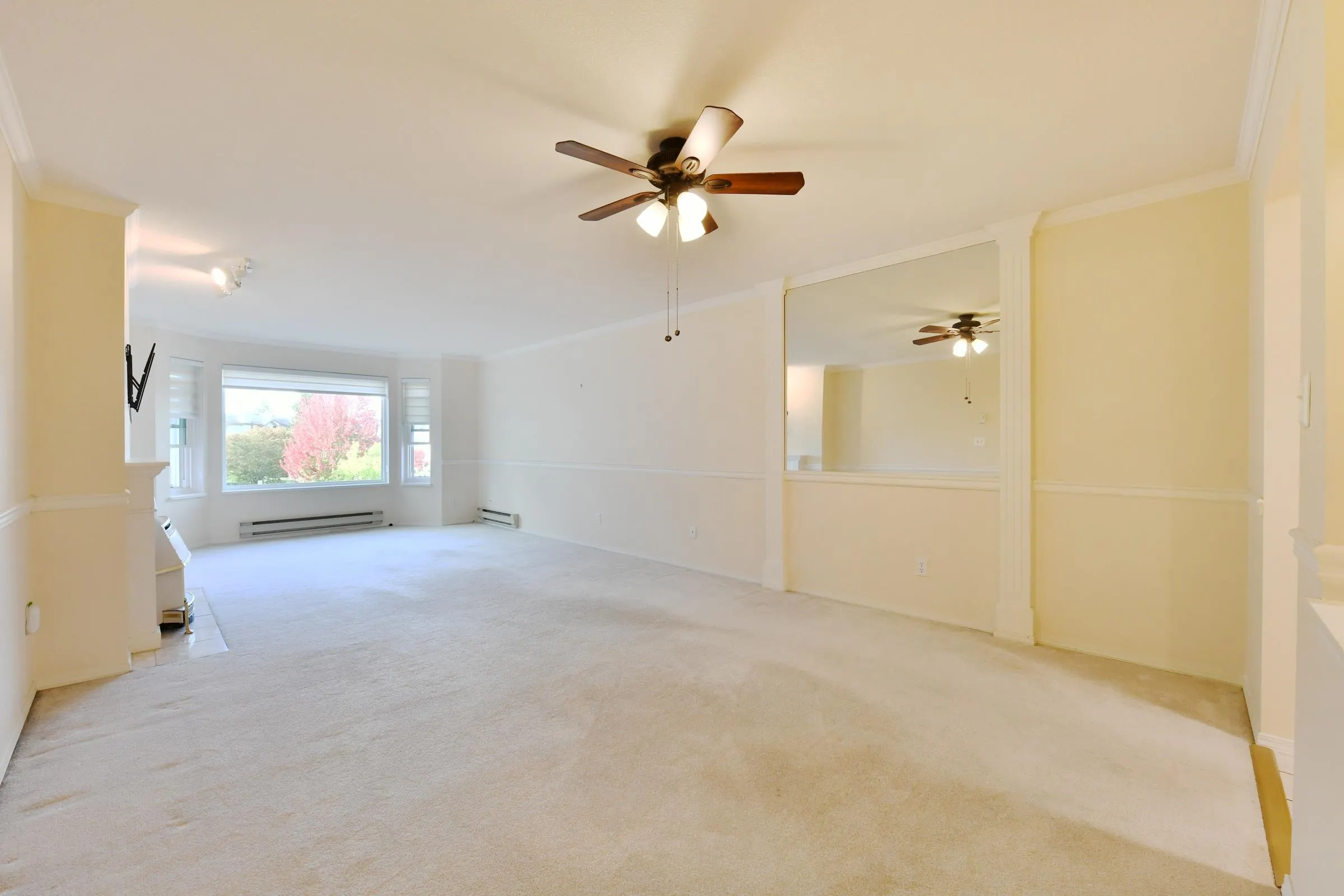 20600 53a Avenue #205