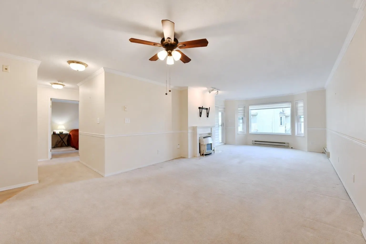 20600 53a Avenue #205