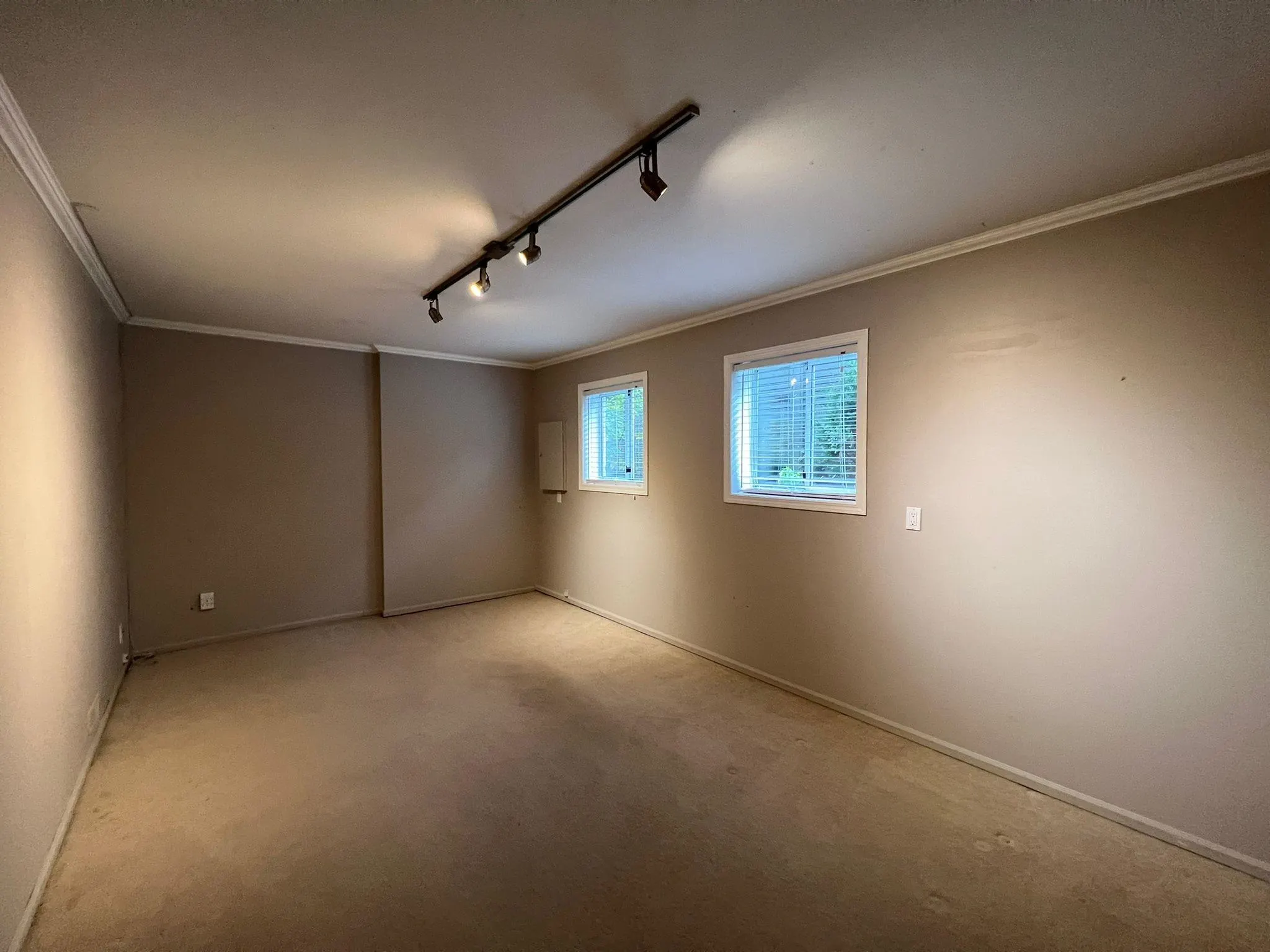 2333 Marine Drive