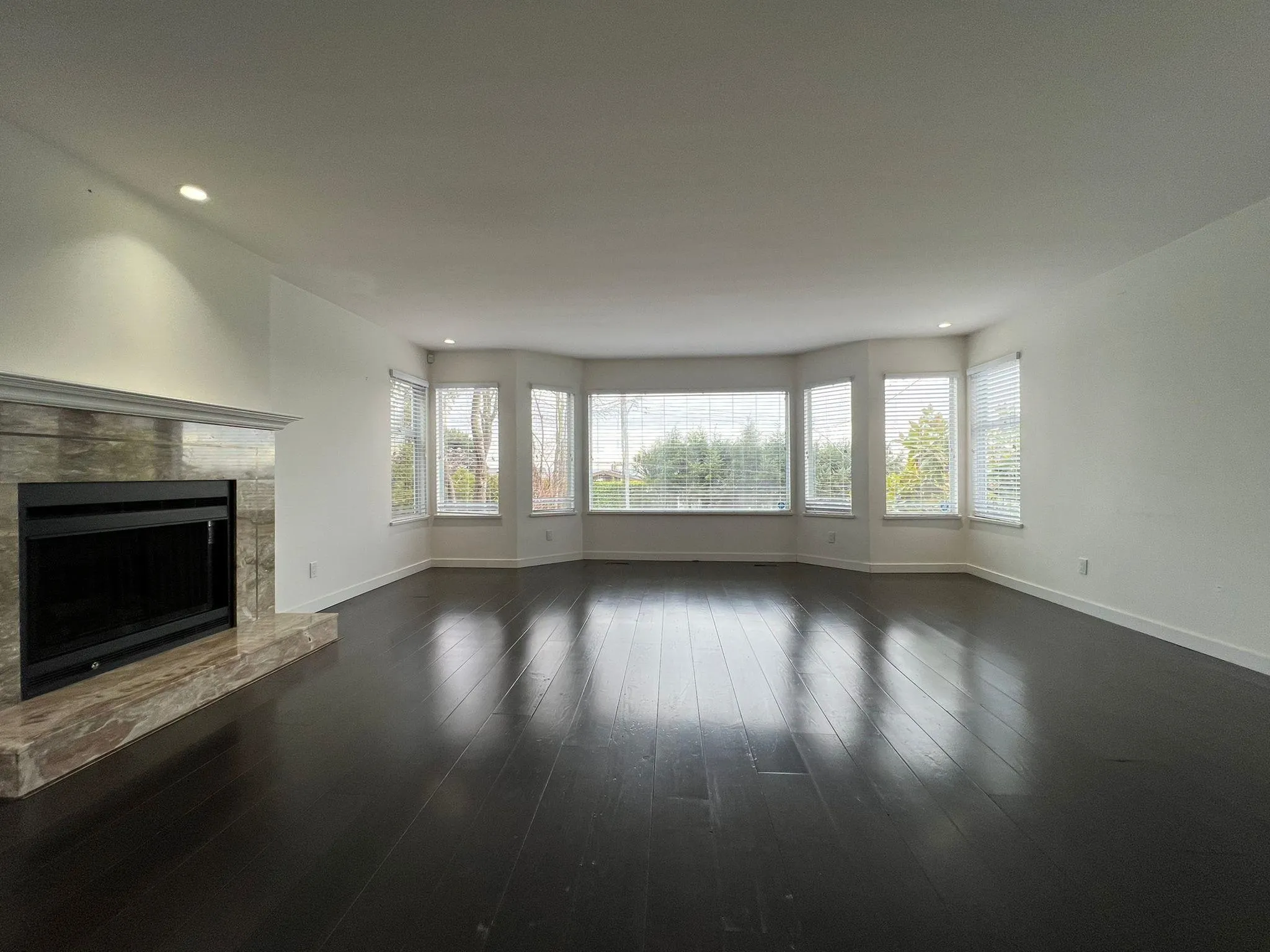 2333 Marine Drive
