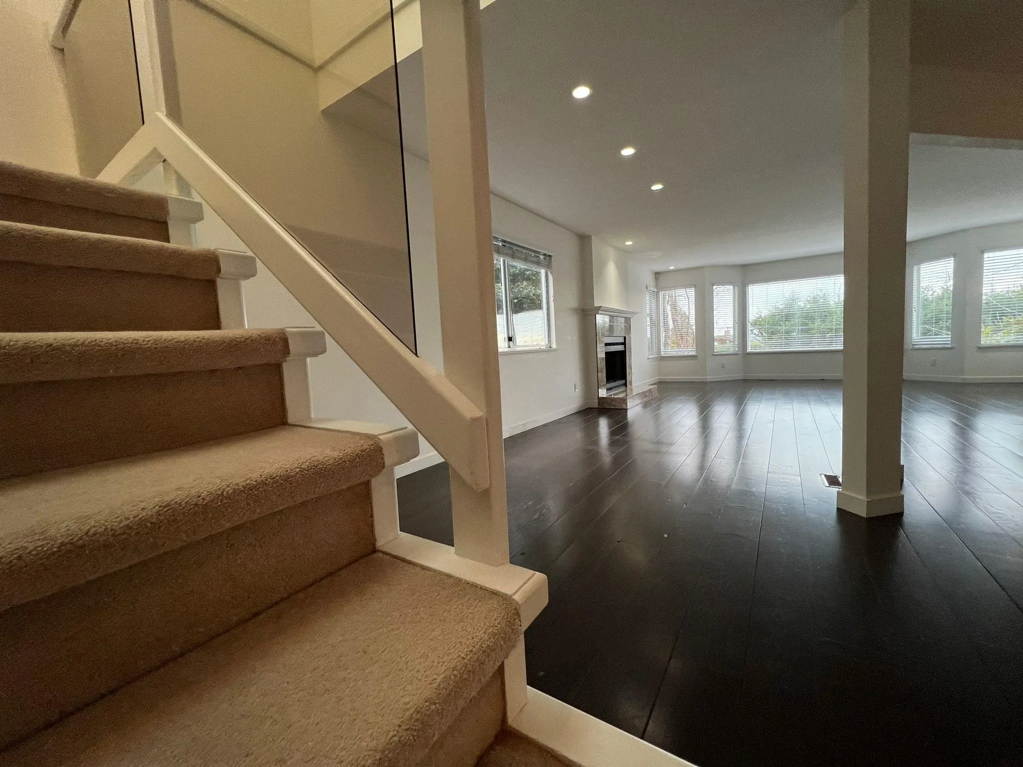 2333 Marine Drive