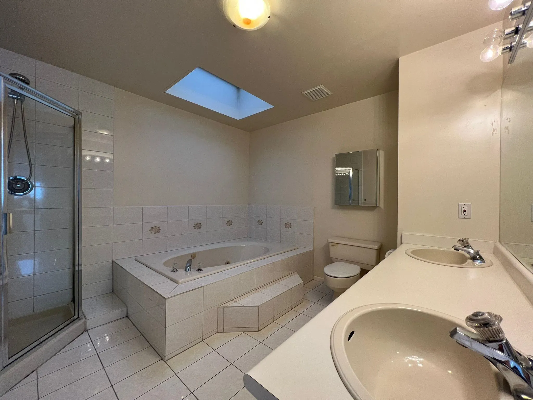 2333 Marine Drive