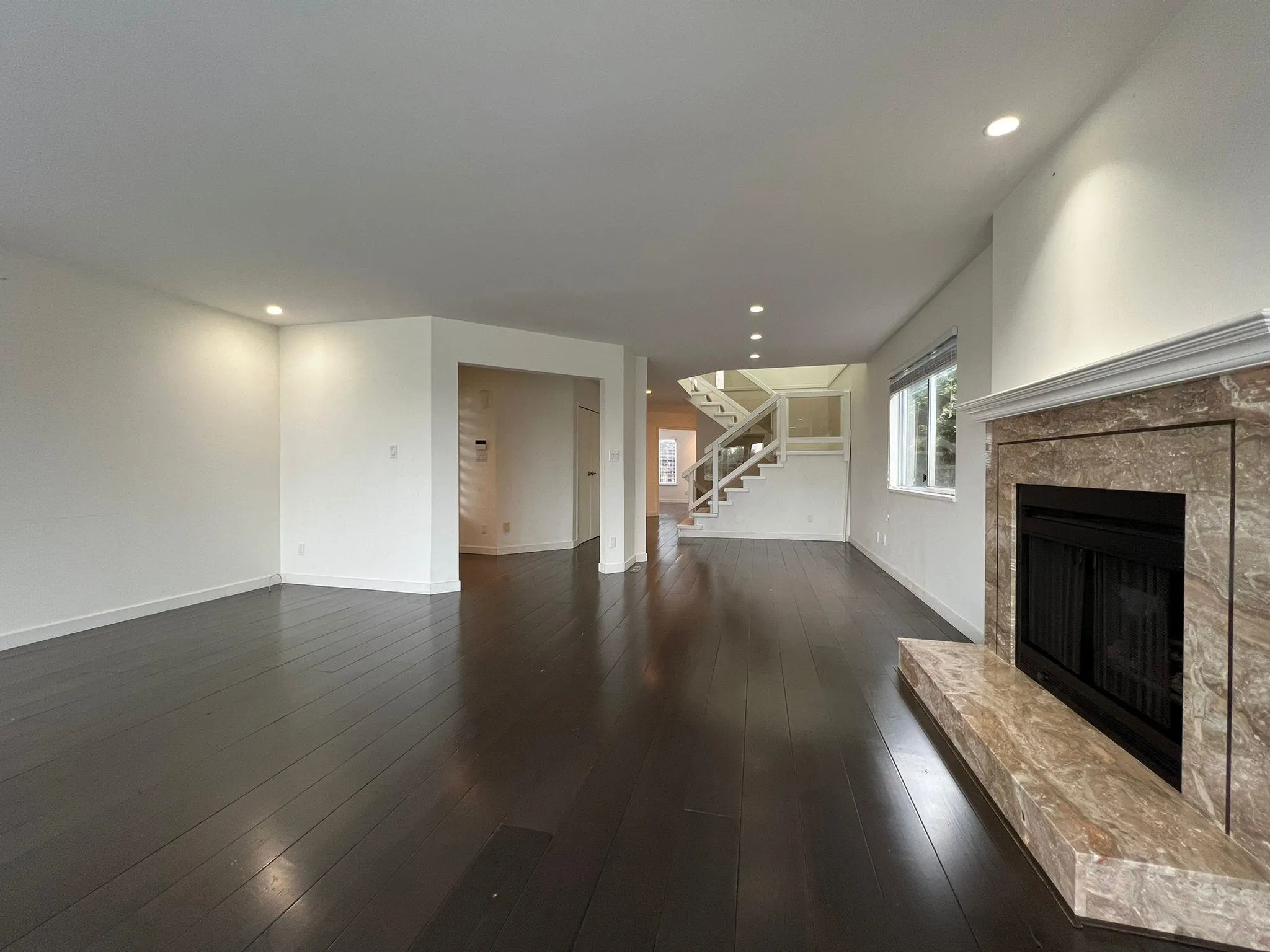 2333 Marine Drive