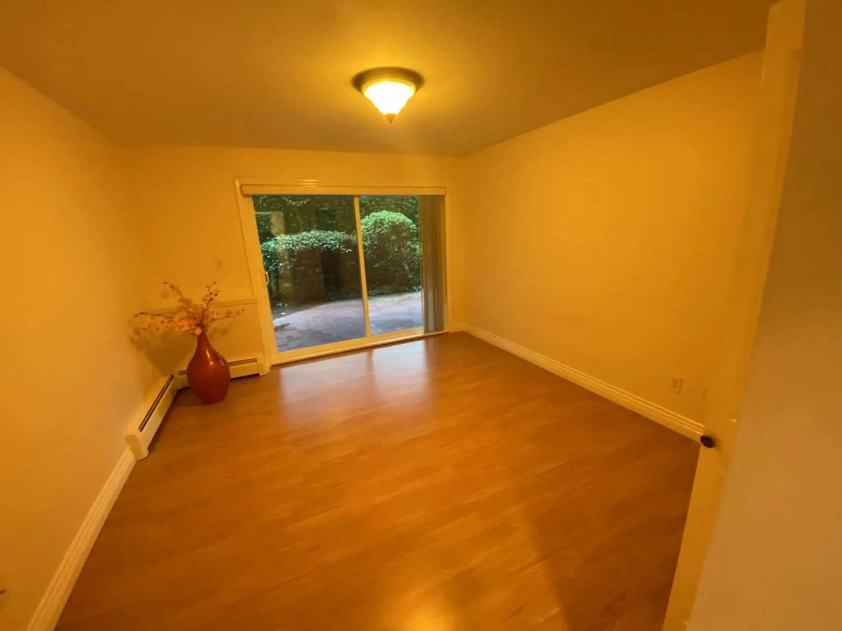 3190 Benbow Rd Street #GARDEN-LEVEL SU