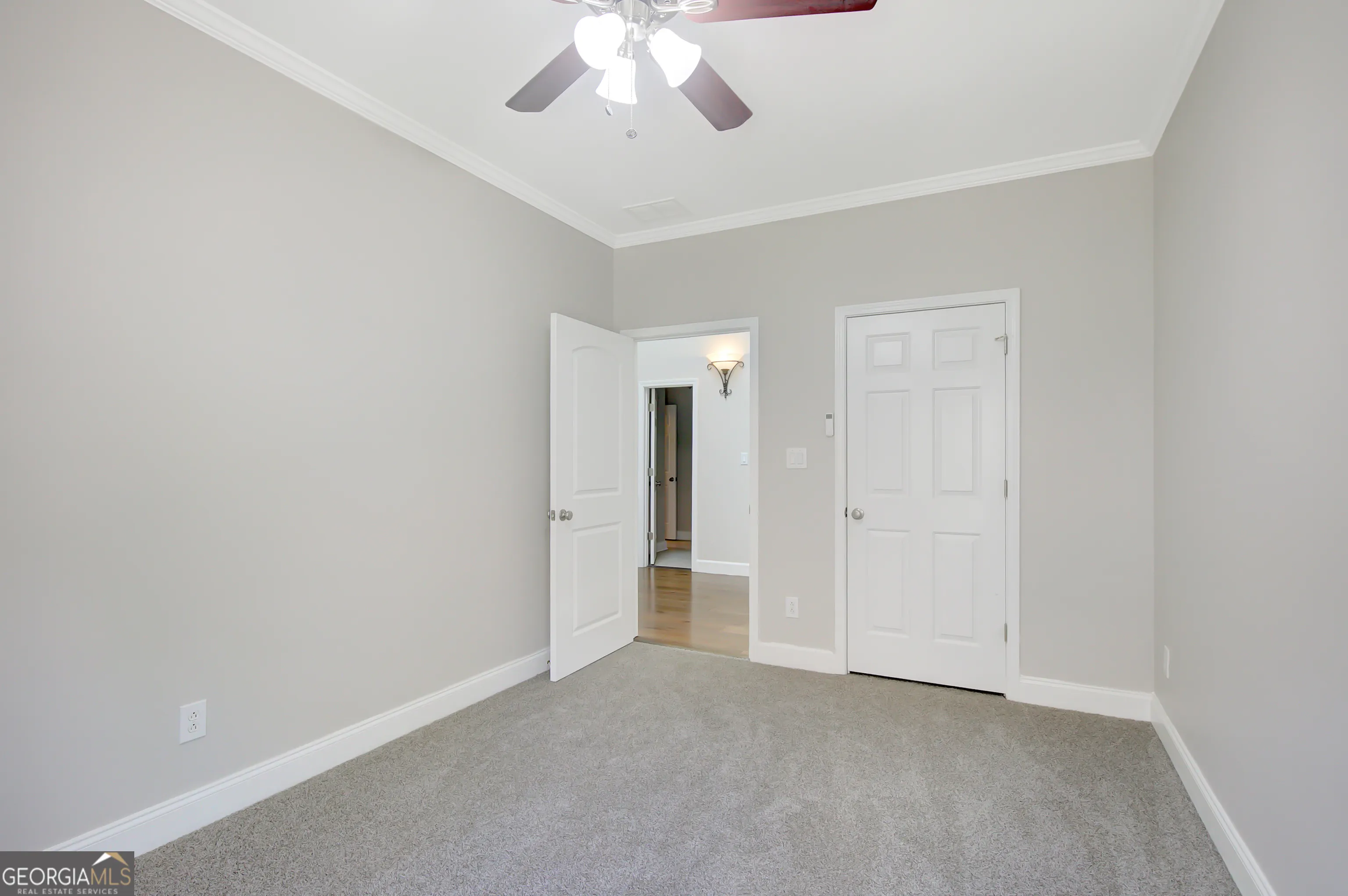 425 Lake Forest Drive