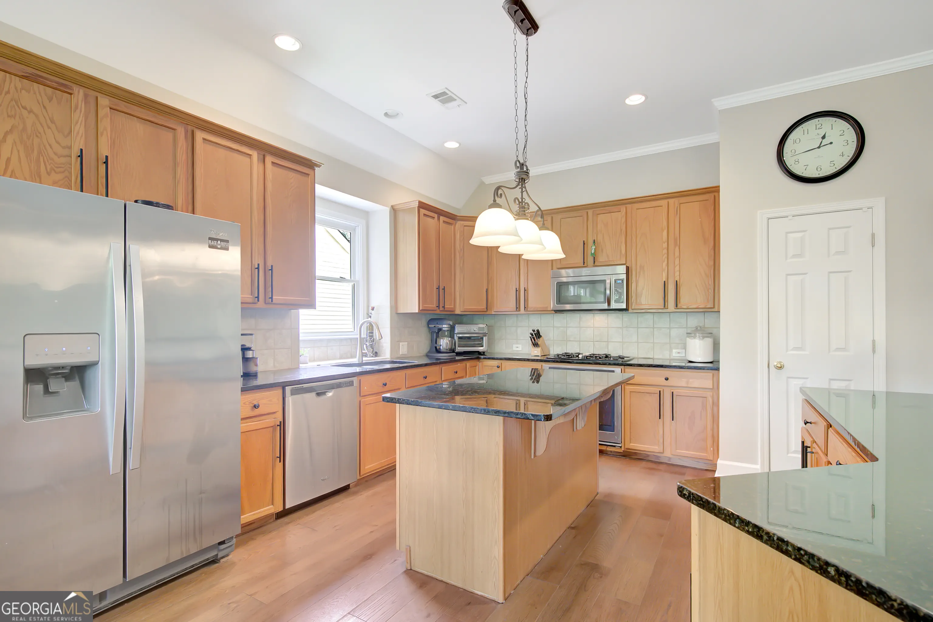 425 Lake Forest Drive